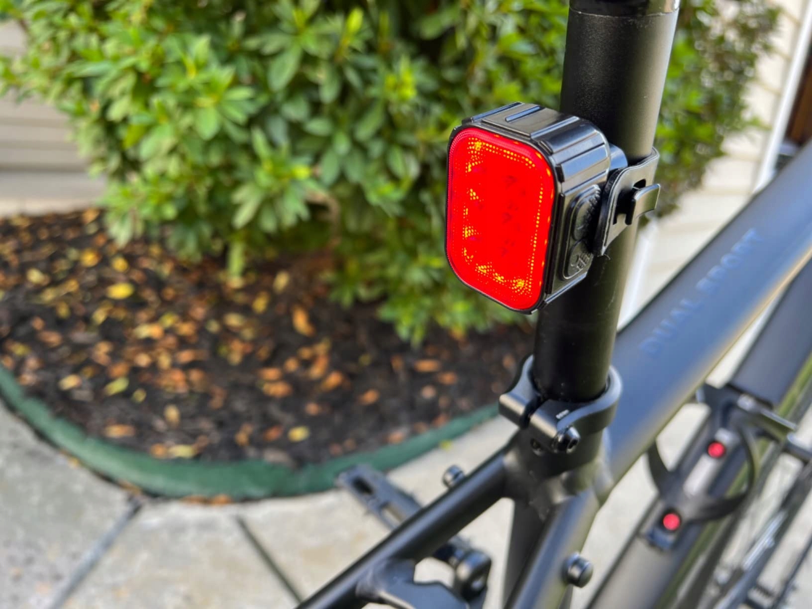 LAMPKA ROWEROWA LED PRZÓD MOCNA + TYŁ ZESTAW Źródło światła dioda LED