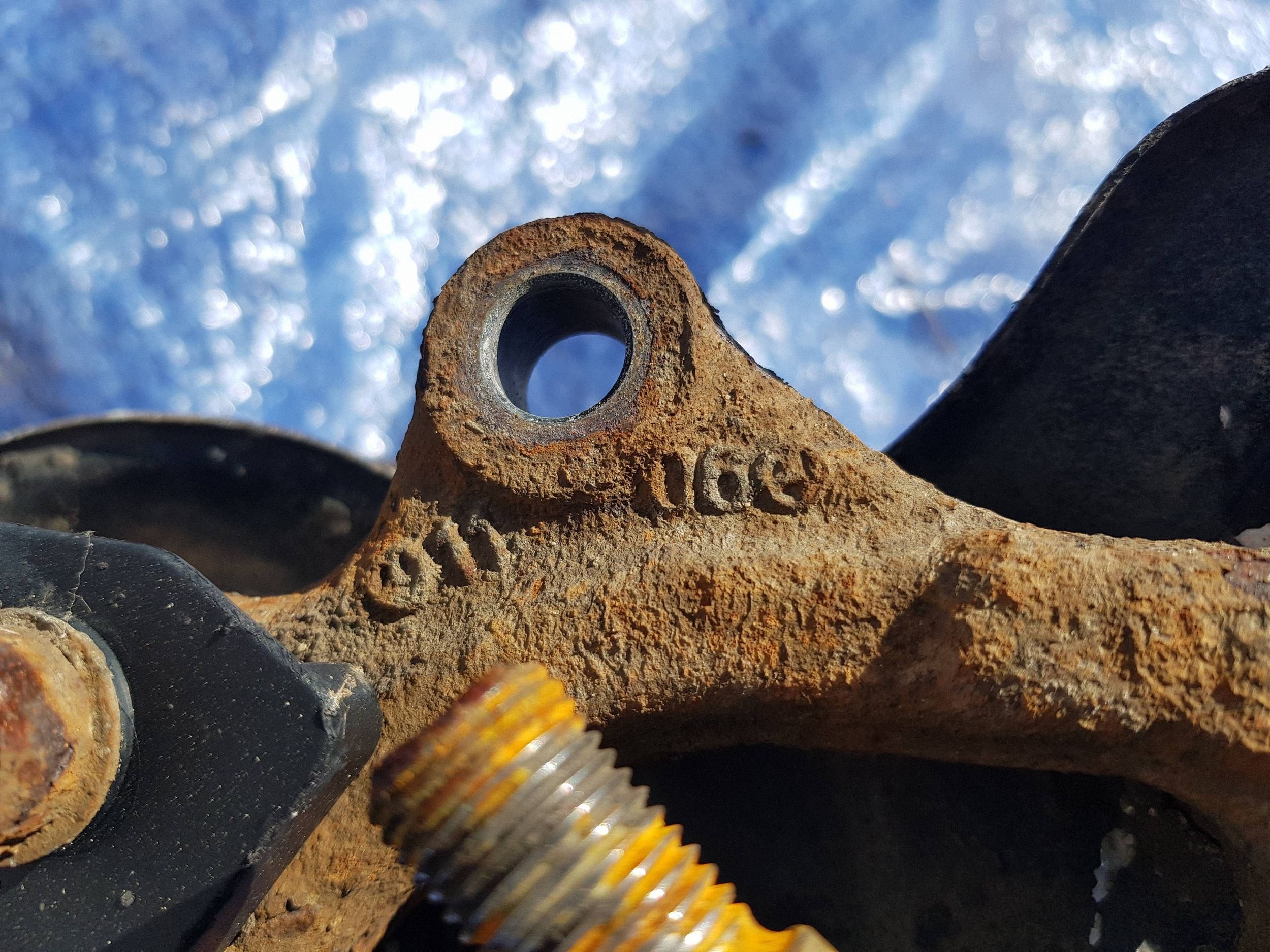 swing right front MERCEDES CLS W219 W211