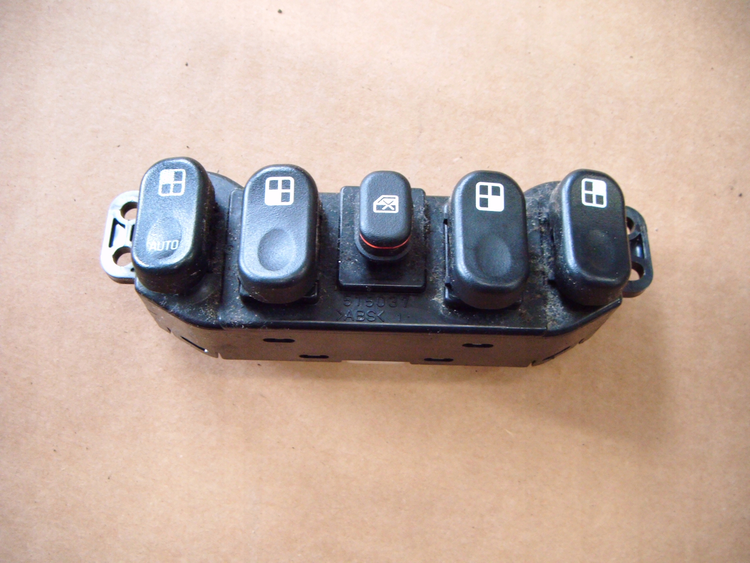 CHEVROLET HHR PANEL STEROWANIA SZYB 5150371