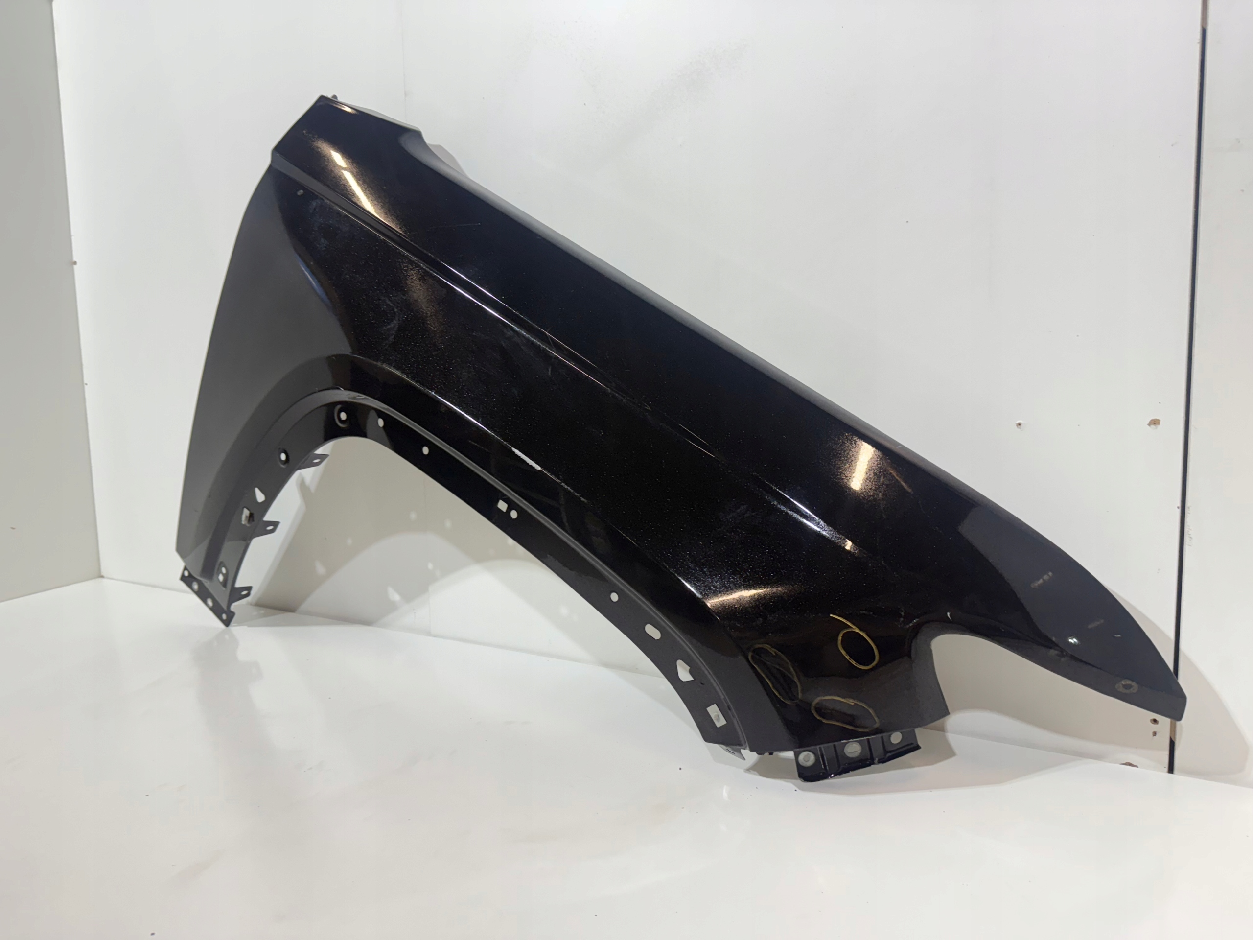 BŁOTNIK PRZEDNI PRZÓD PRAWY JEEP GRAND CHEROKEE WL 2021-2024 Producent części JEEP