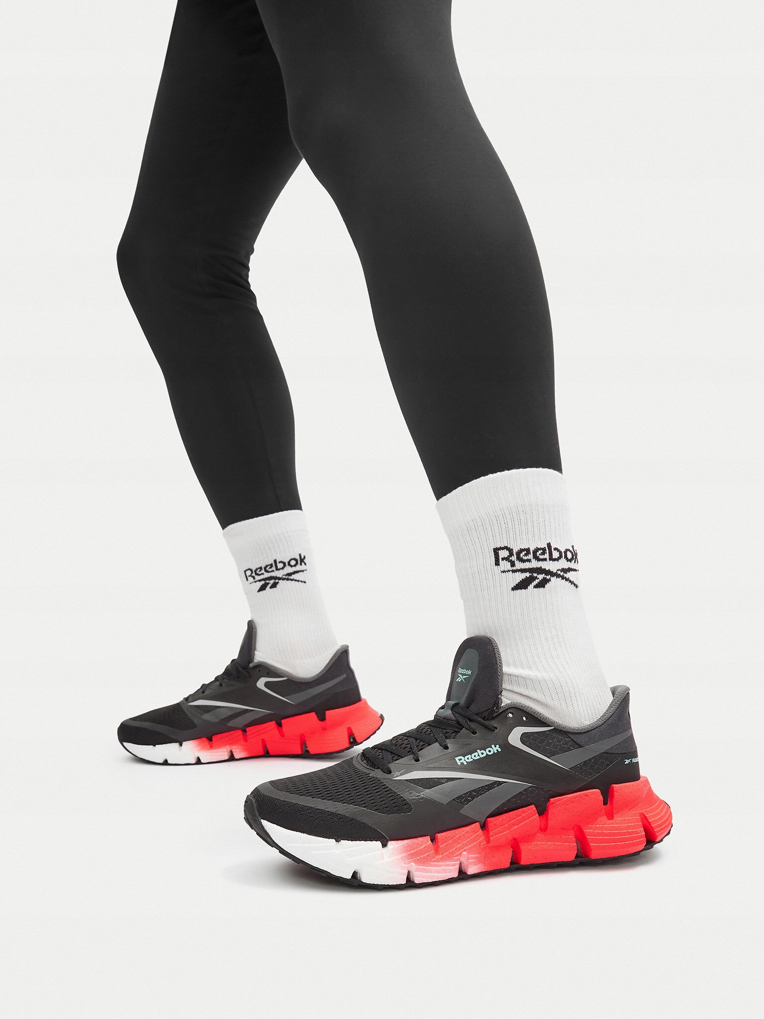 Sportovní boty Reebok černé 45, vysoké, šněrovací