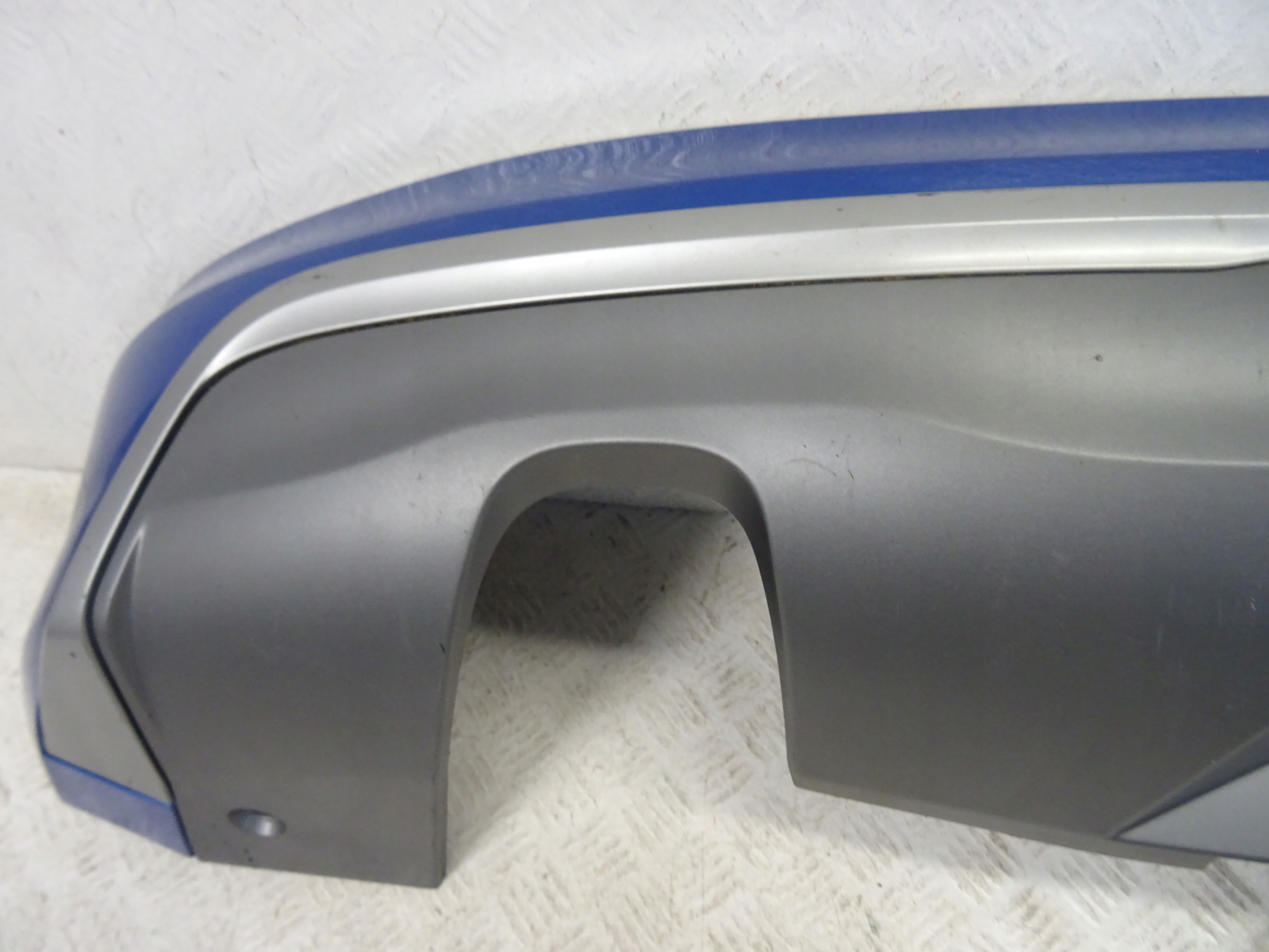 bumper rear rear part diffuser accessories AUDI Q2 S-LINE 81A807323A