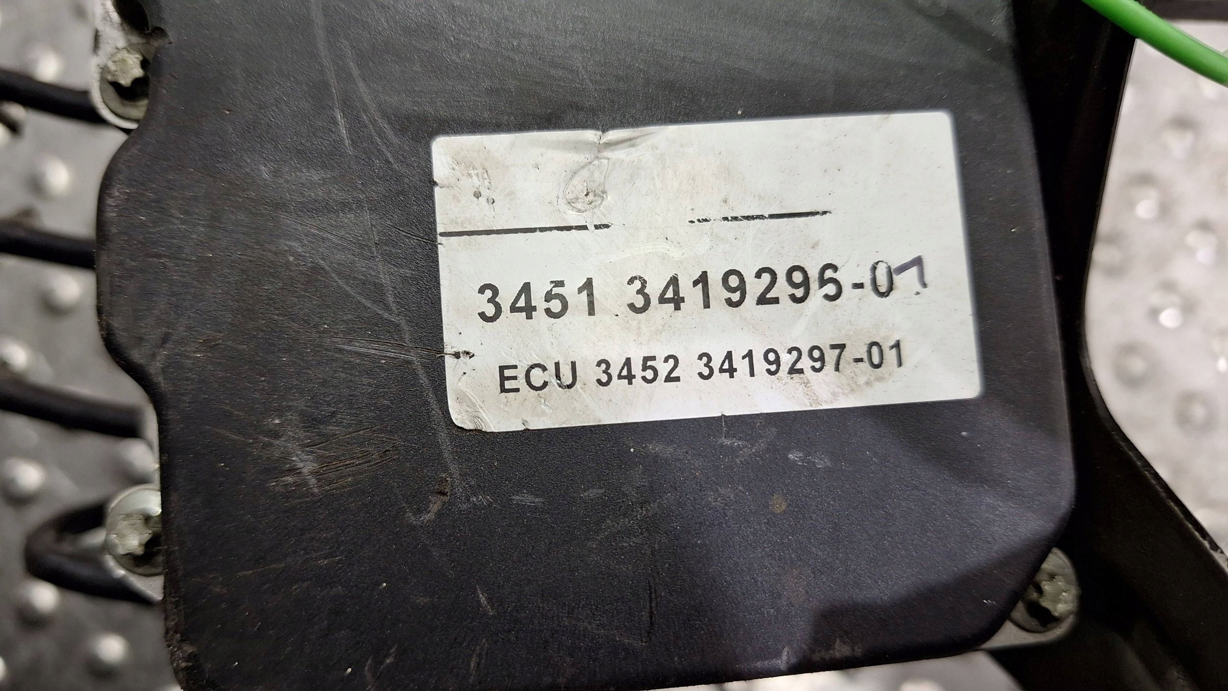 pump control unit ABS 3419296 3419297 6762059 BMW X3 E83 2.0D