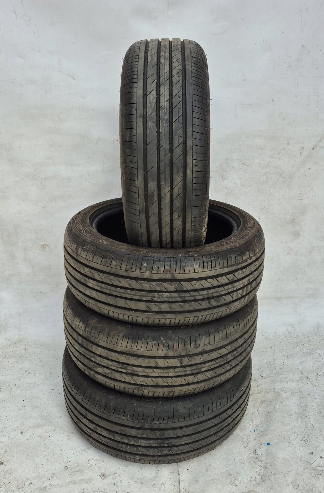 tyres summer GOODYEAR EFFICIENTGRIP PERFORMANCE 2 215/50R18 2024R.