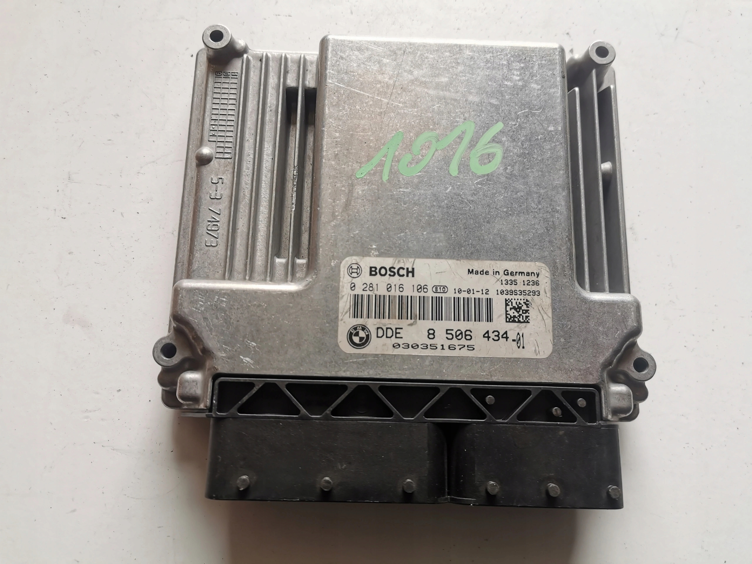 BMW 3 2.0D 0281016106 DDE8506434-01 computer ECU
