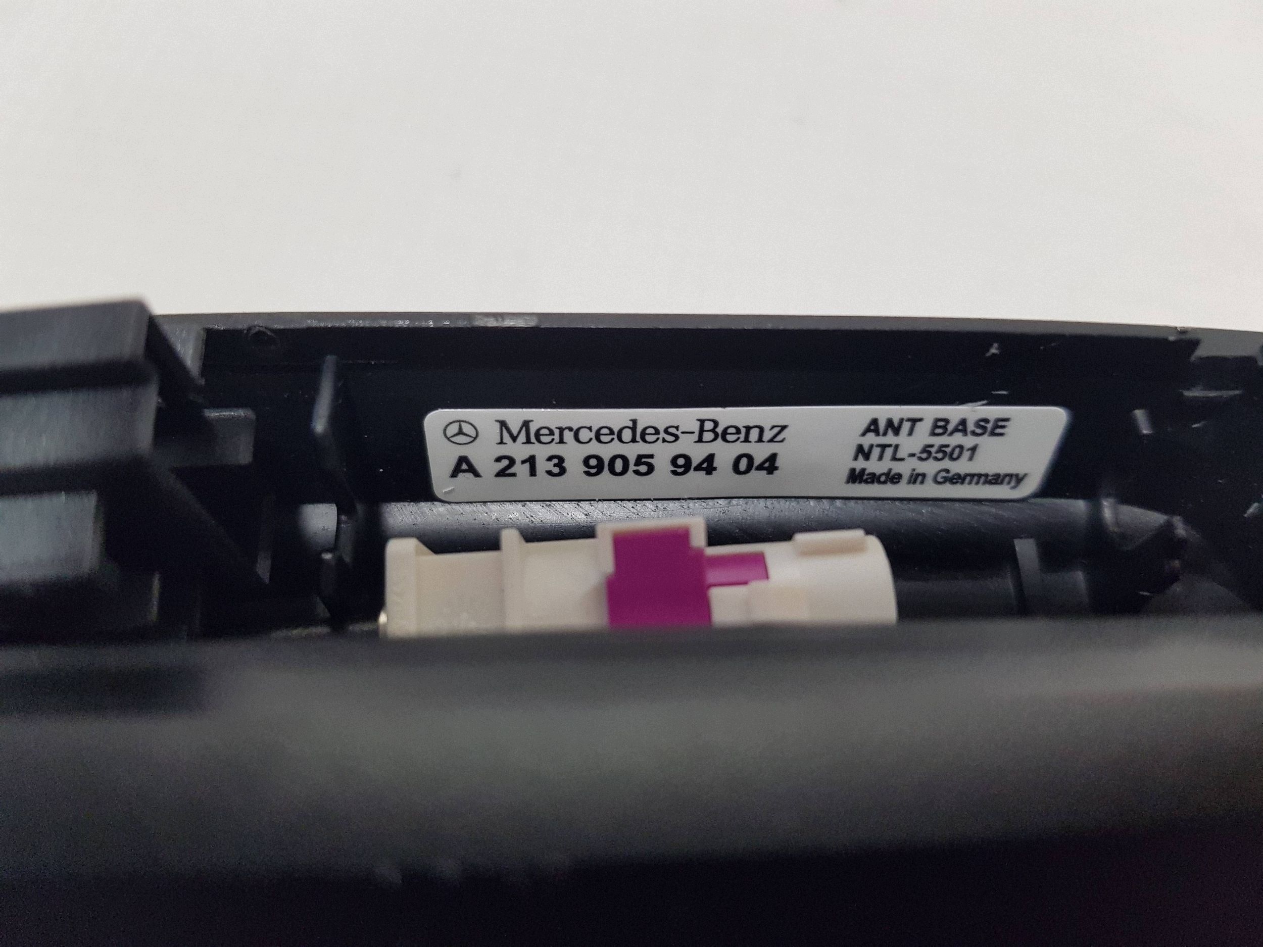 Antena modul Mercedes E W213 2139059404 2138230000