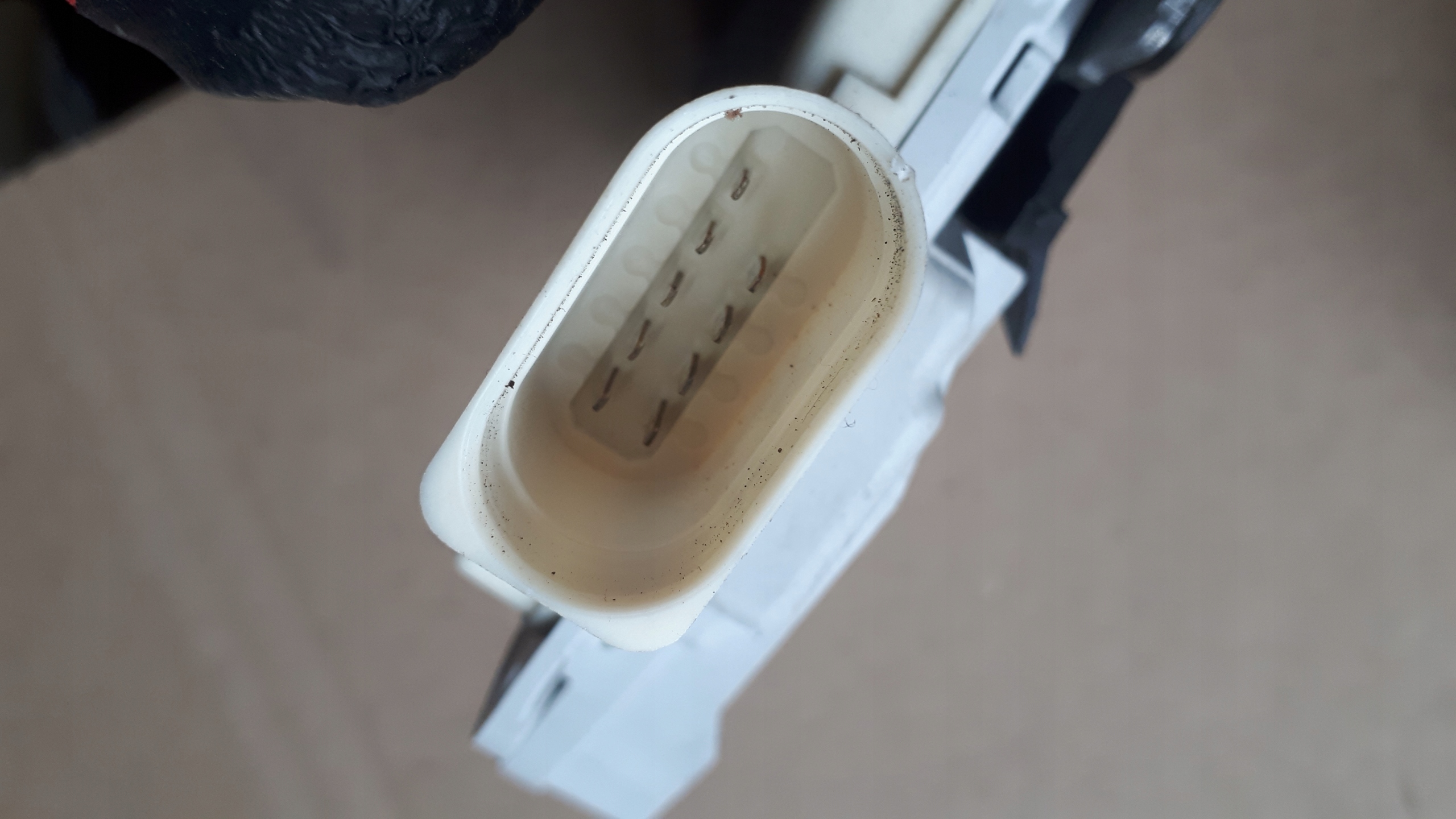 A6 C7 4G lock door left rear part 9 PIN 4G0839015A A7