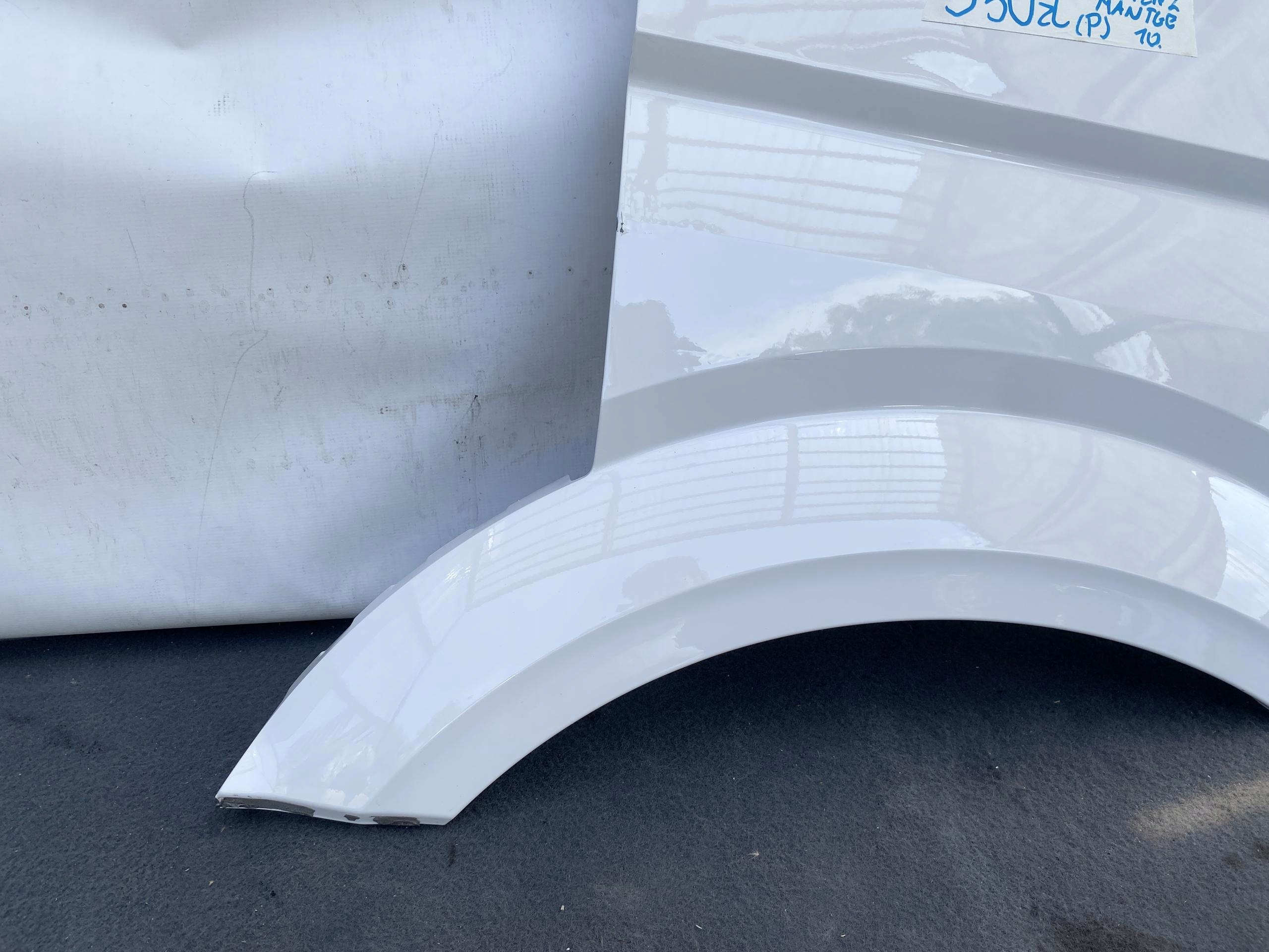 VW CRAFTER 2 MAN TGE 17- fender front front right BIALY 7C0821106B ORYG.