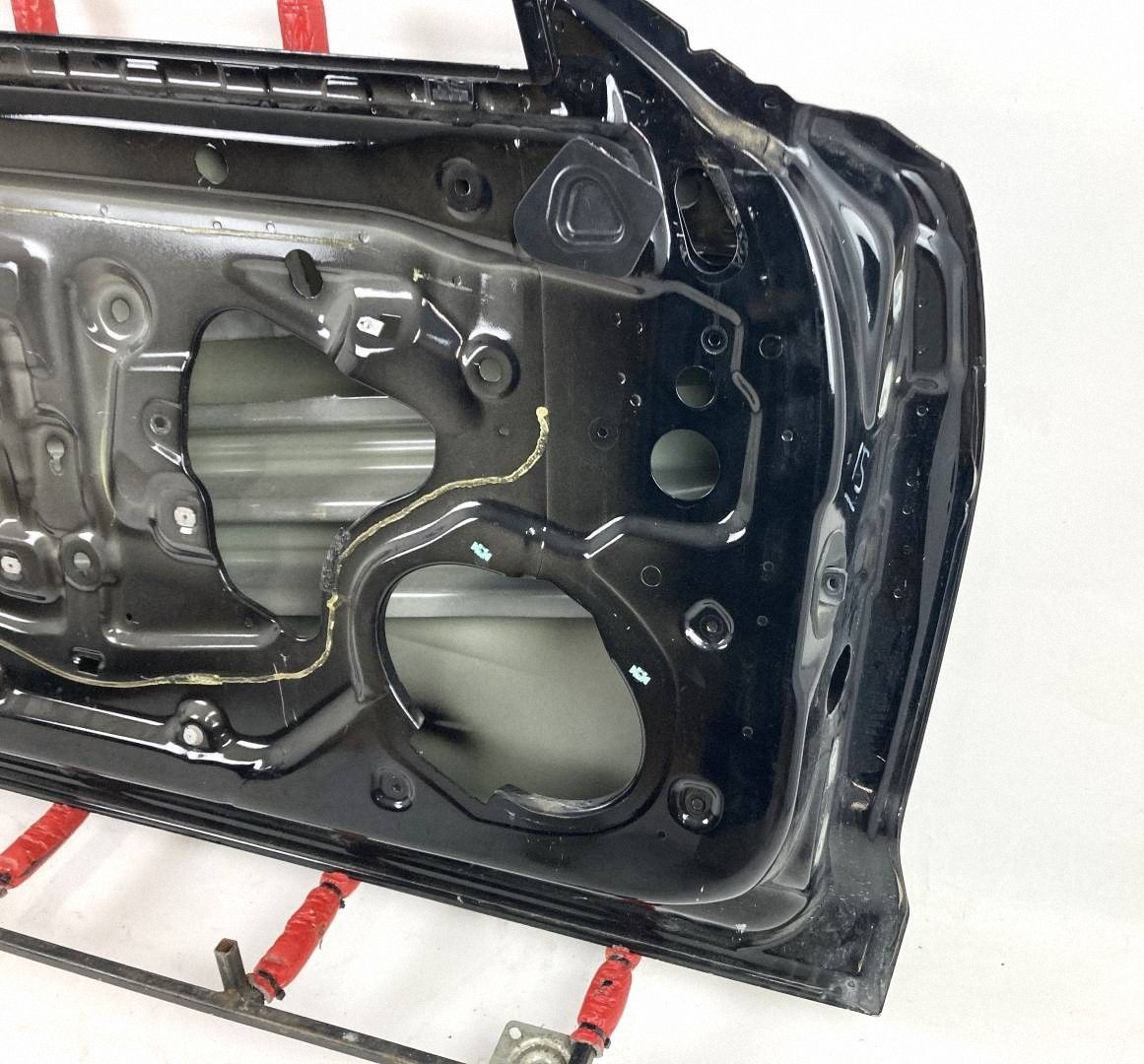 Chevrolet Camaro 2016-2024 door left driver´s