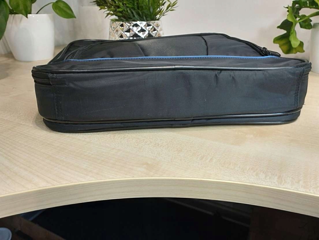 TORBA NA LAPTOPA 15,6'' Stan opakowania zastępcze