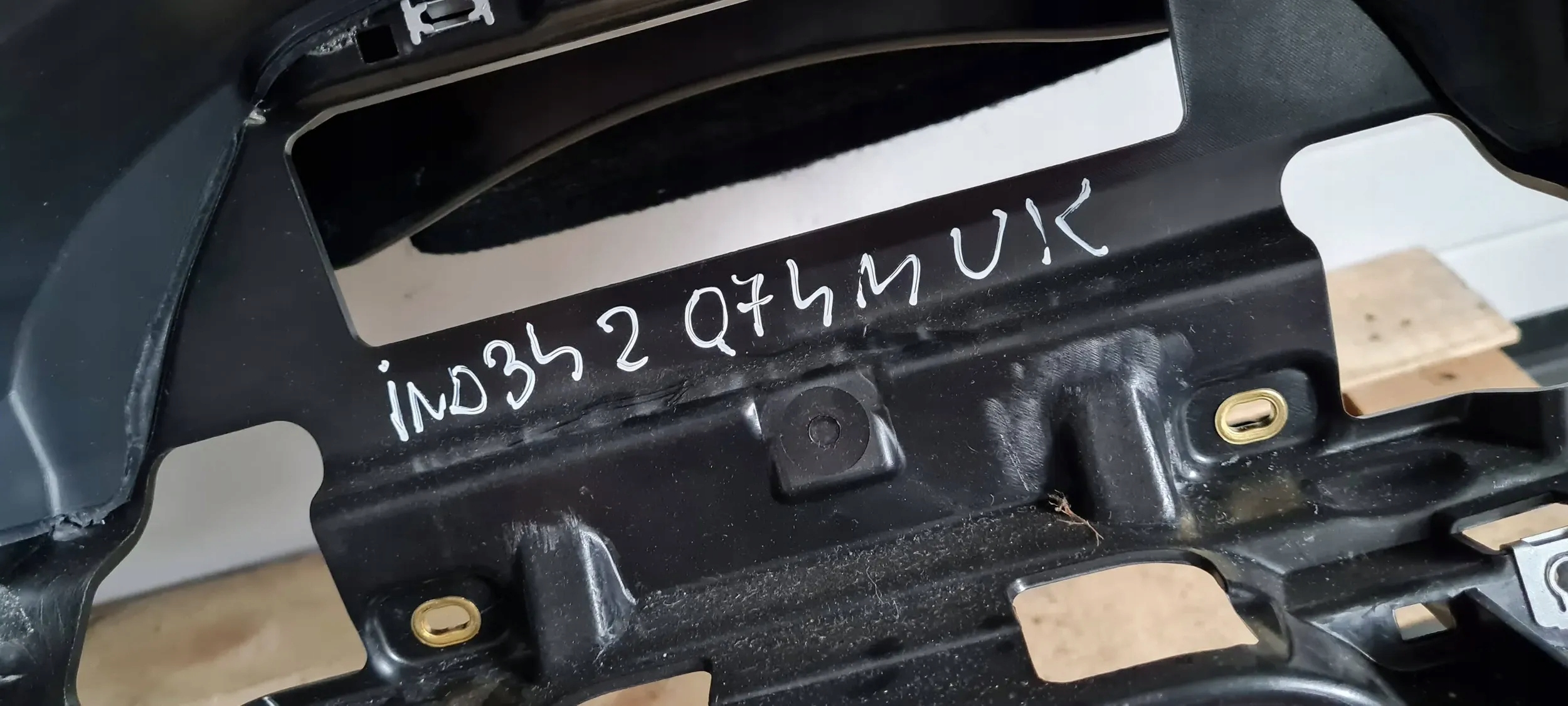 Q7 4M II console dashboard instrument panel cockpit ANGLIK 4M2857001H