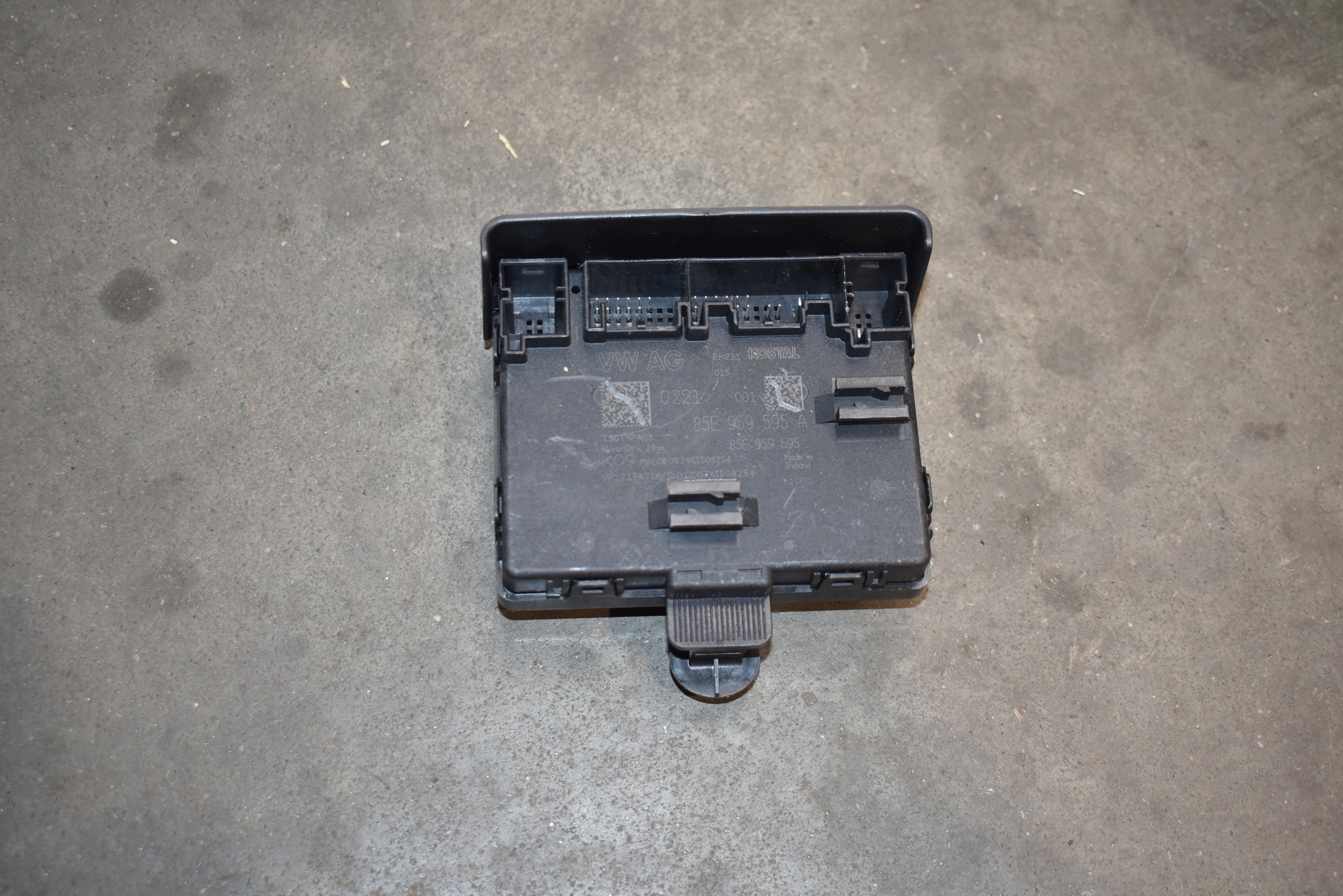 IDEALNY module door rear part rear left AUDI A5 B10 1