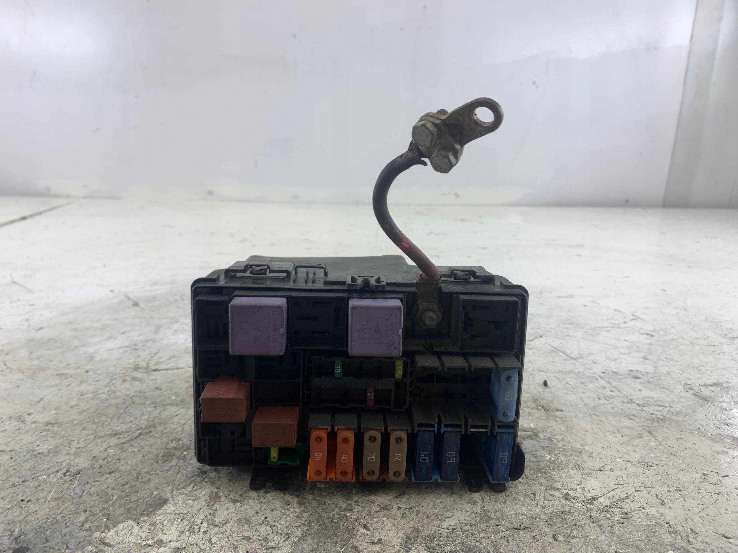 RENAULT LAGUNA II 2.0 T Module fusibles 8200523729