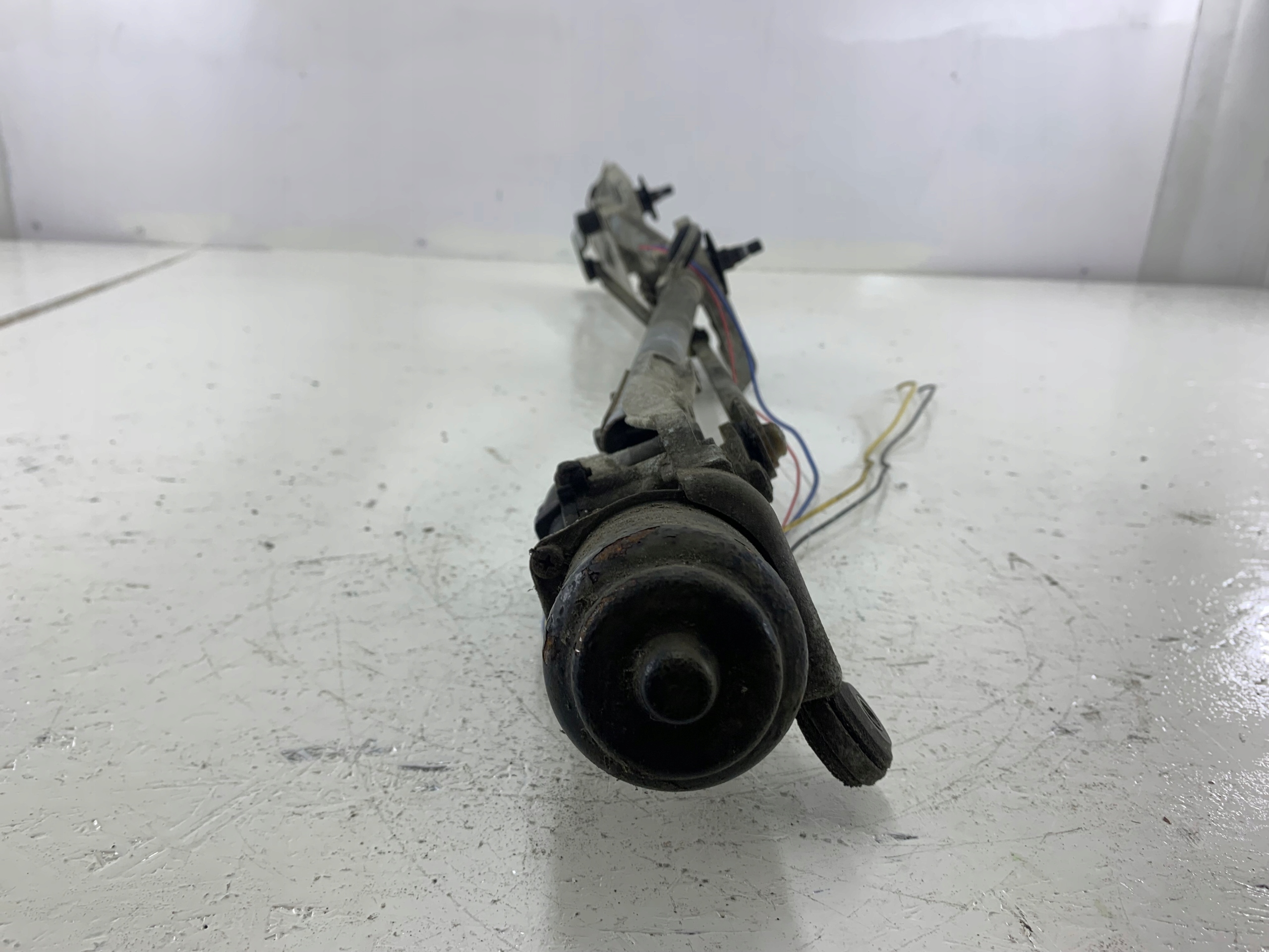 NISSAN TIIDA wiper mechanism front