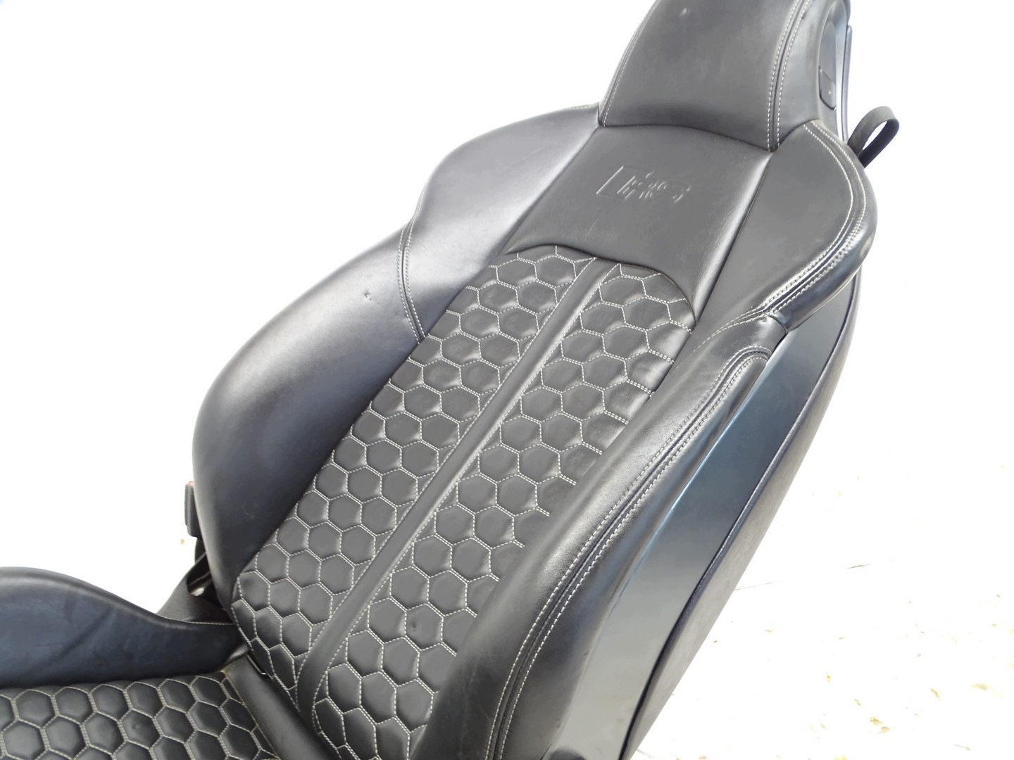 seats seat front front left right AUDI RS5 8W leather