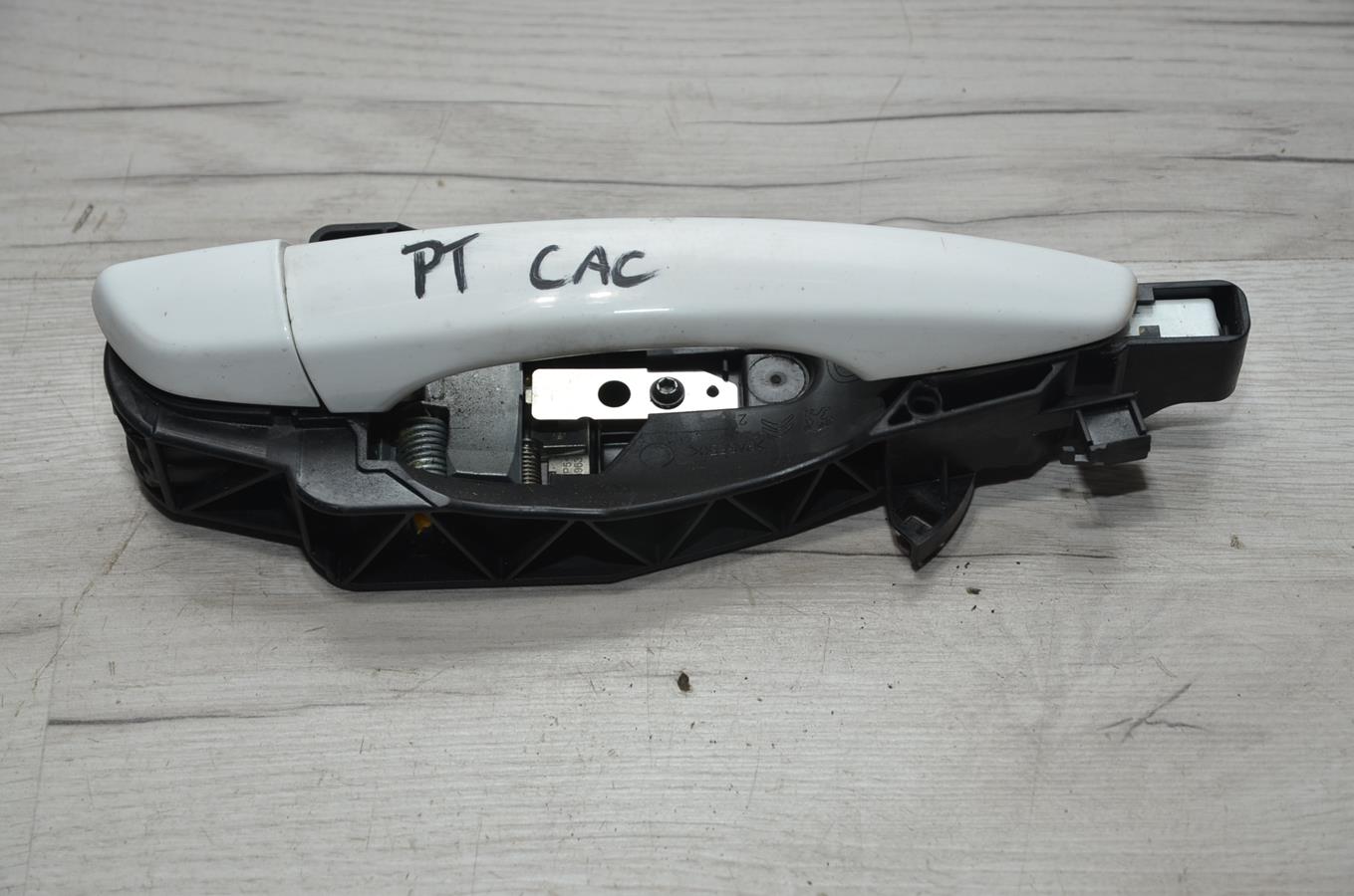 handle exterior right rear part Citroen C4 Cactus 16r