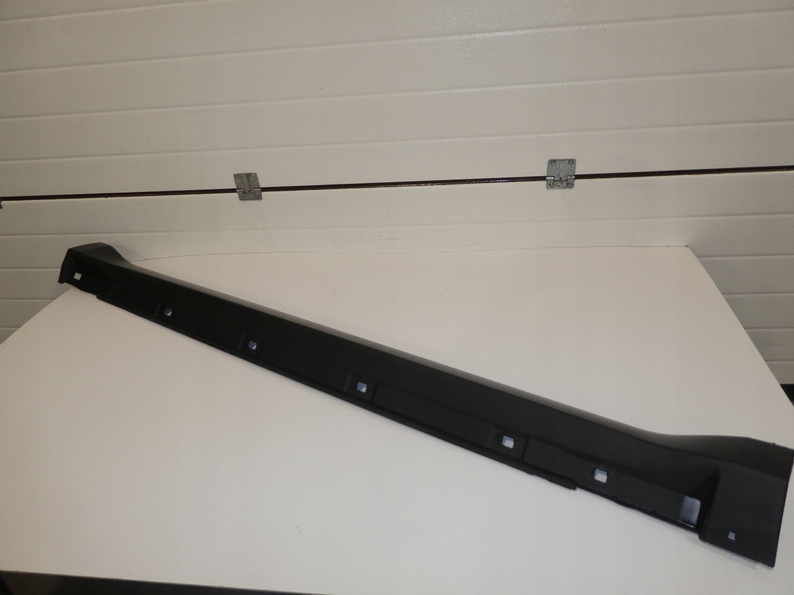 moulding threshold right SUBARU FORESTER III