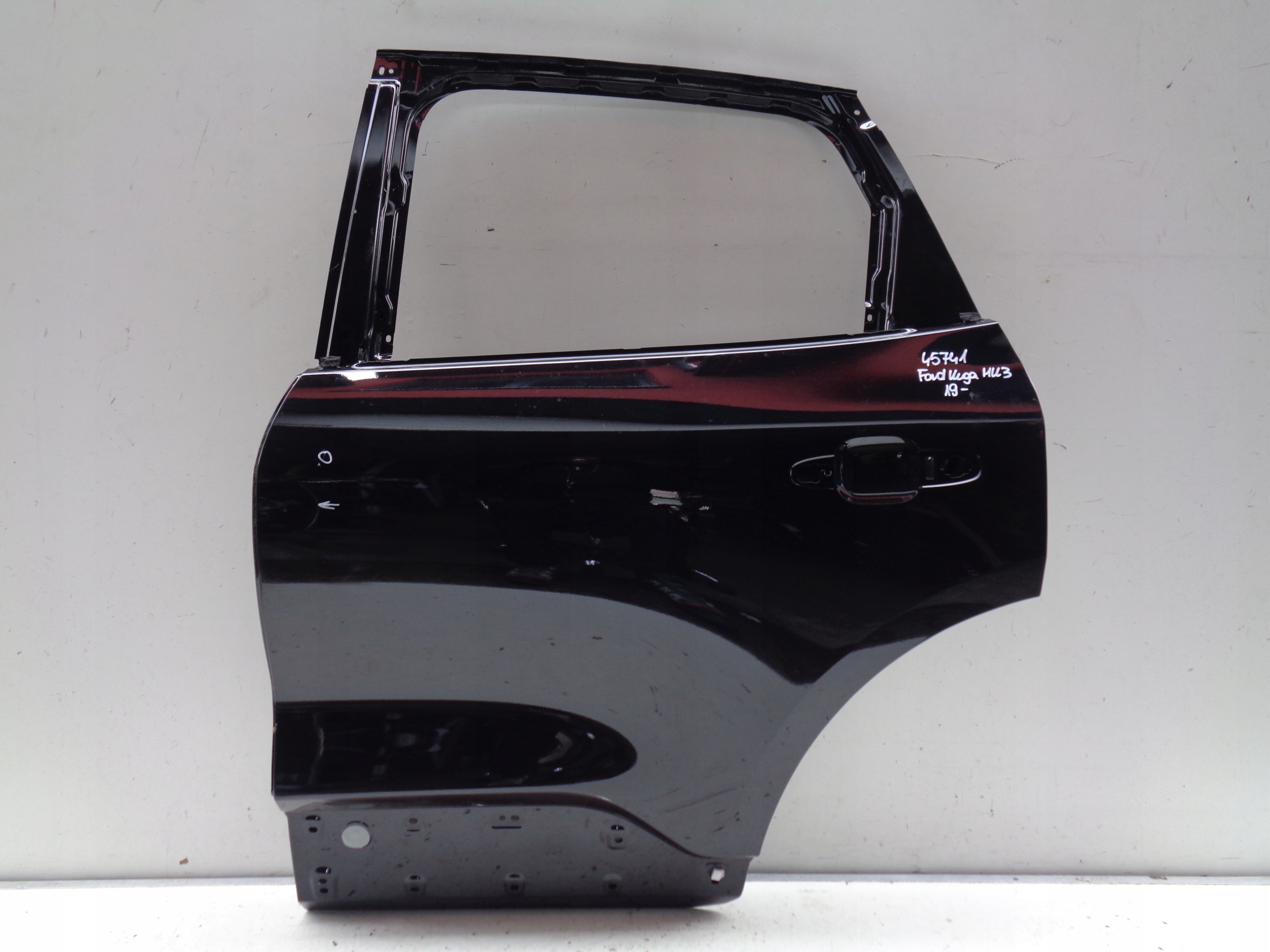 door left rear. FORD KUGA MK3 19- NR 45741