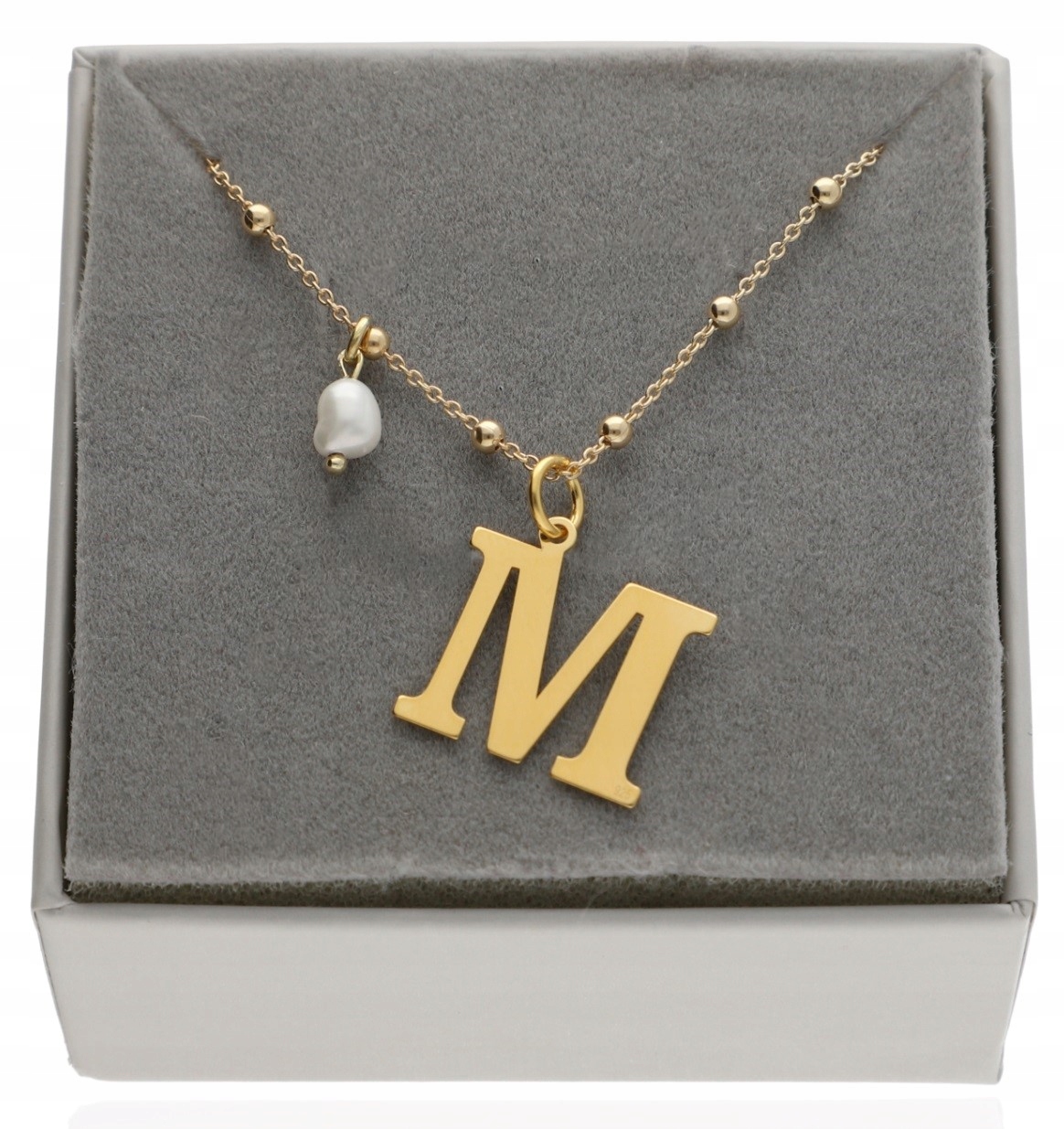 Zlatý náhrdelník s písmenem Písmeno M nebo Jiný Den Žen, perla, příroda 50 cm