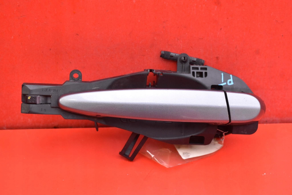 handle right rear part rear A52/7 SPACEGRAU METALLIC BMW X5 E70 06-10