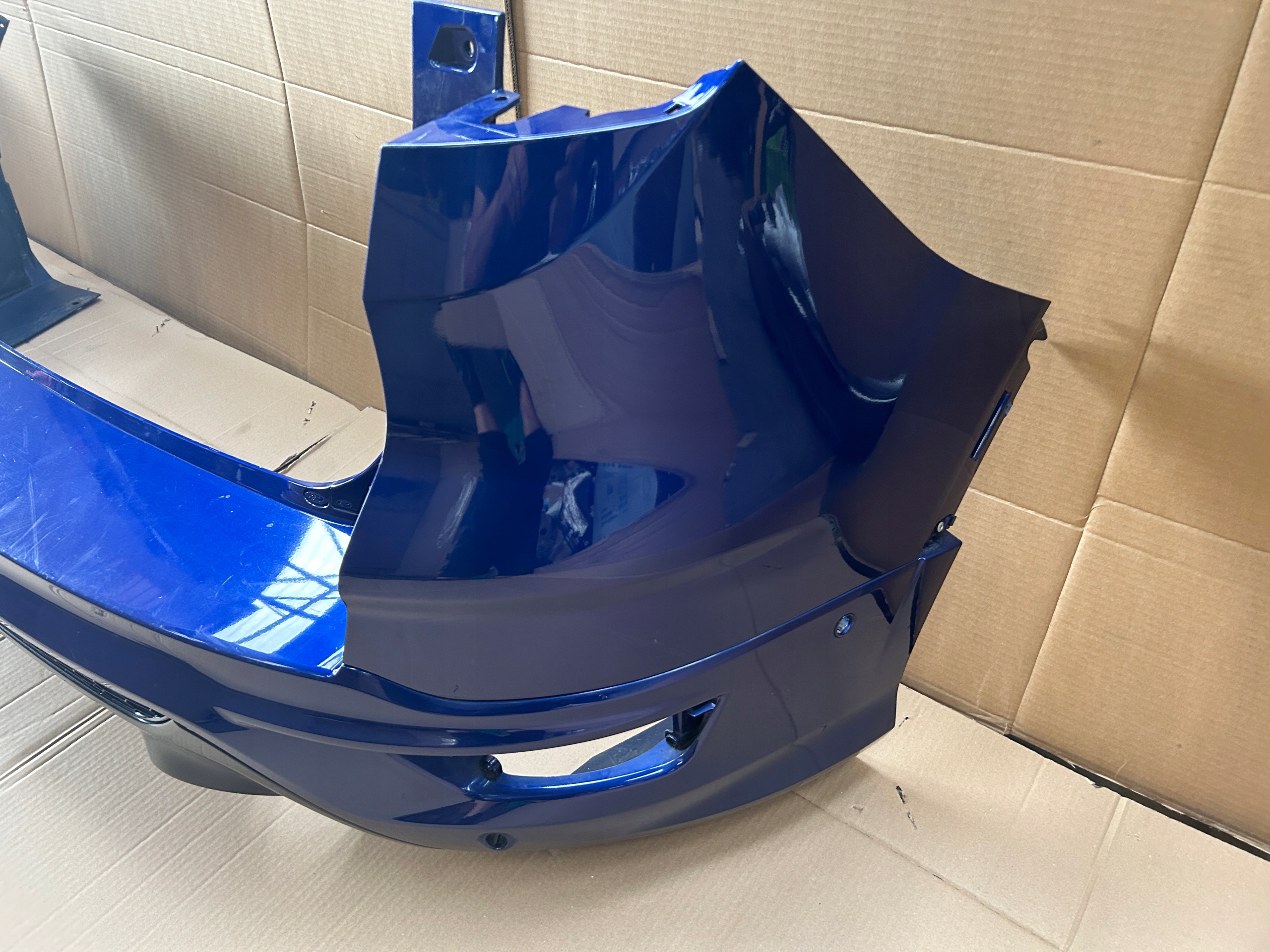 FORD KUGA MK2 ST-LINE LIFT 2016-2019 bumper rear part DEEP IMPACT BLUE