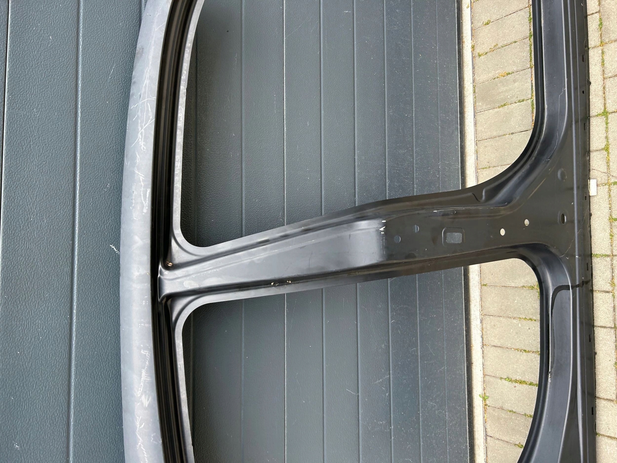 Dodge Charger 15-23 threshold pillar B