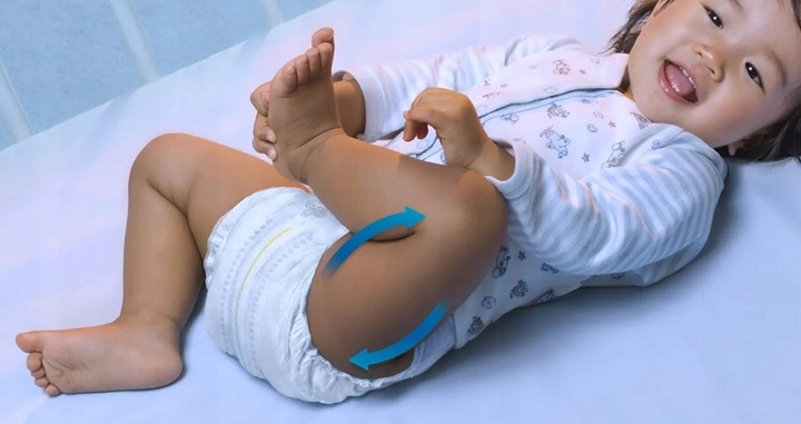 PAMPERS ACTIVE BABY ROZMIAR 1 (2-5KG) 43SZT PIELUSZKI DLA NIEMOWLĄT Marka Pampers