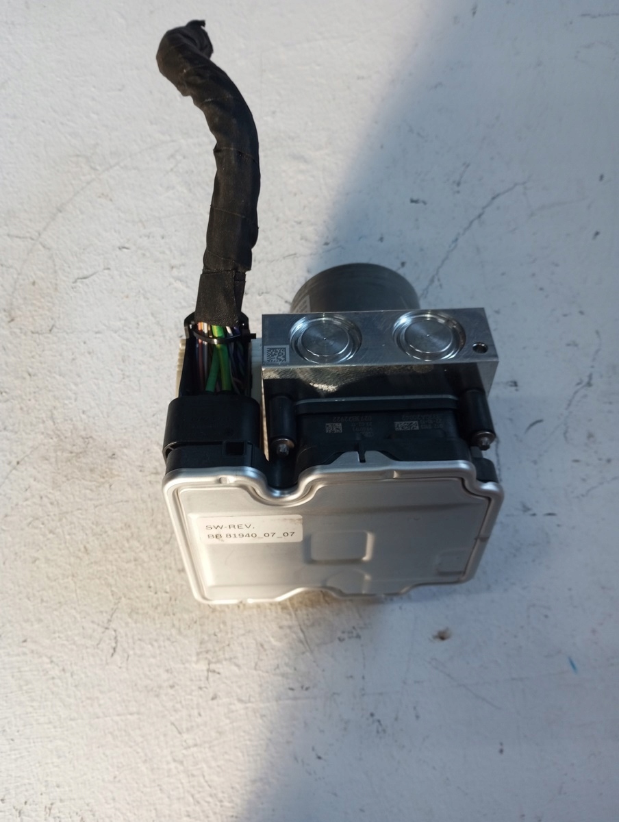 Pompa ABS PEUGEOT 3008 II 24r 9849401580