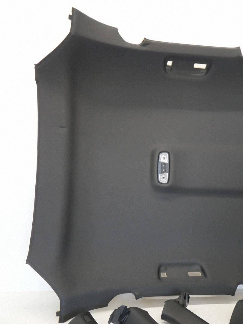 PODUSUFITKA upholstery ELEMENTY plastics AUDI RSQ3 8U 8U0867505H