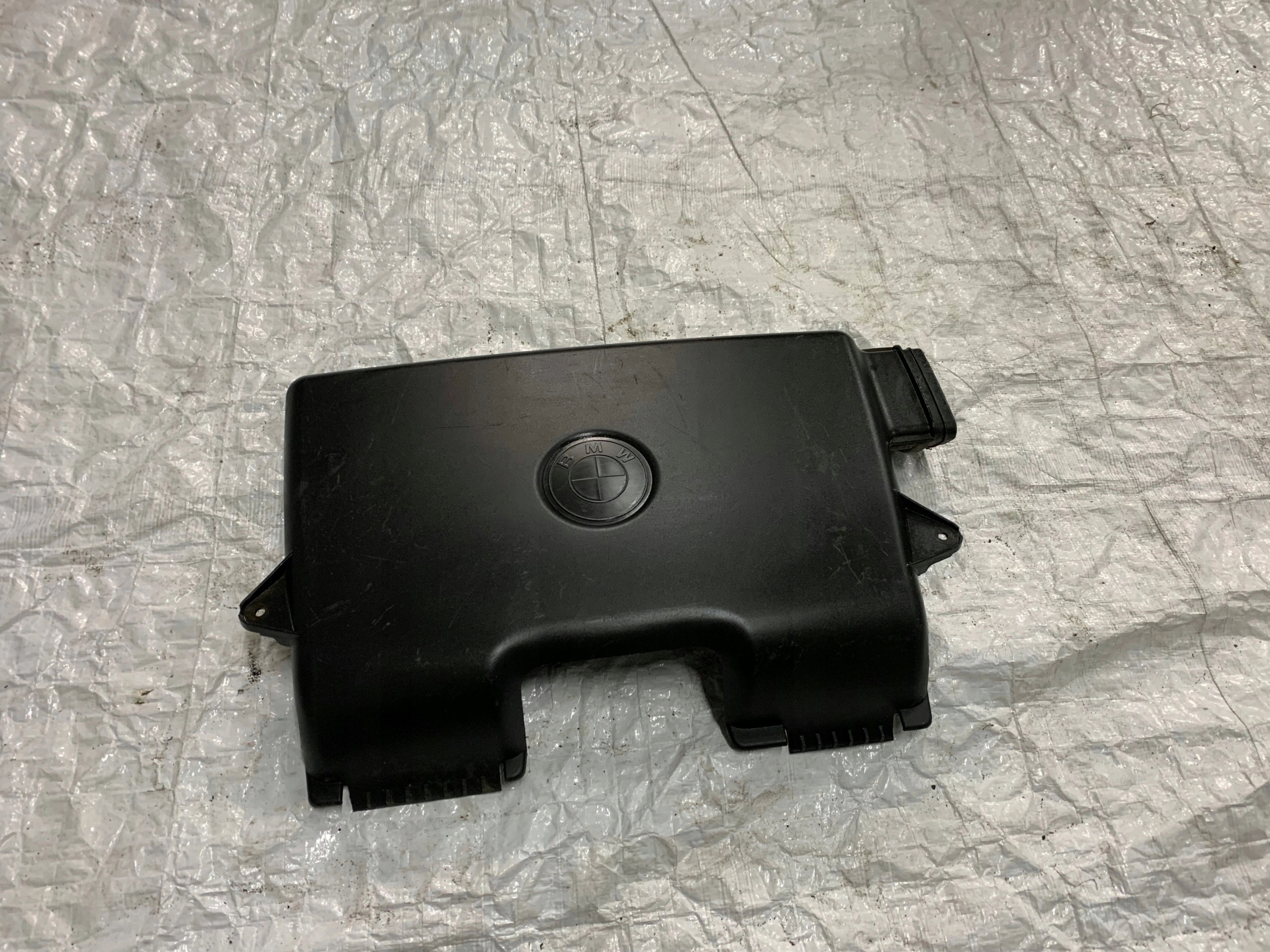 WLOT KANAL POWIETRZA BMW E87 116 118 120 I 7523629