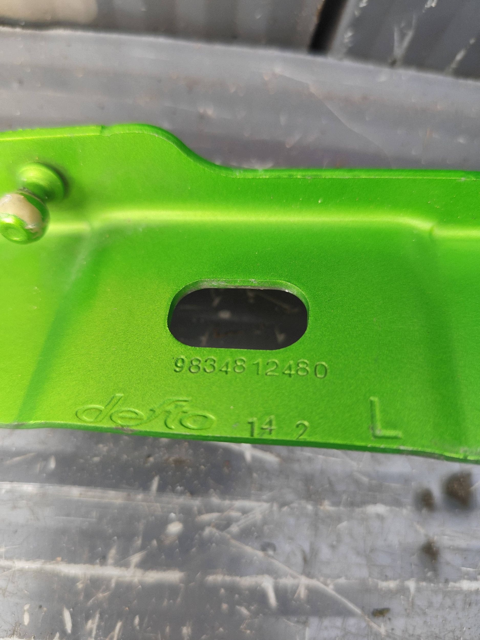 OPEL MOKKA B cerniere cofano KOMPLET 9634812380 9634812480