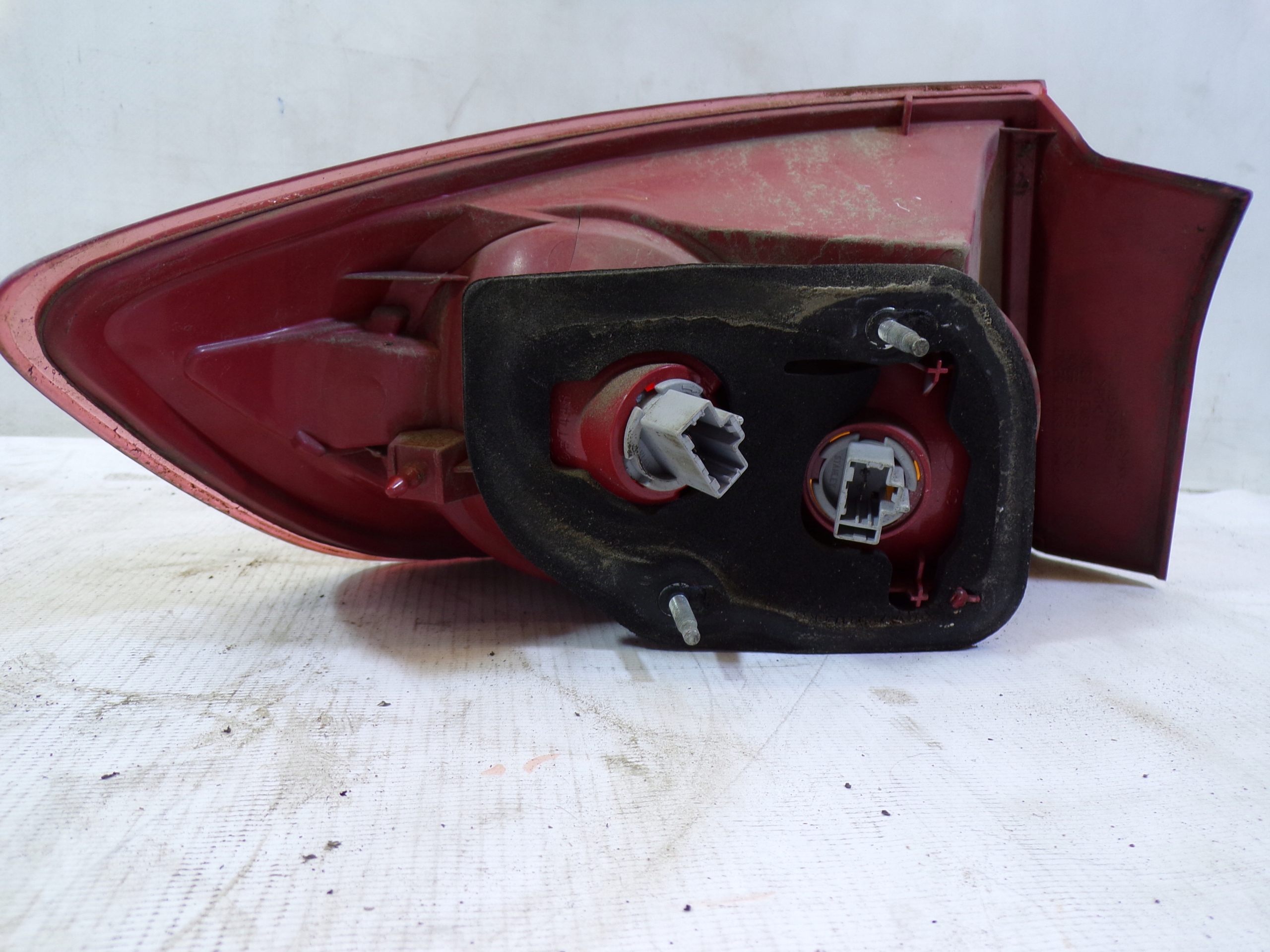 light rear rear part right MAZDA 3 BK sedan