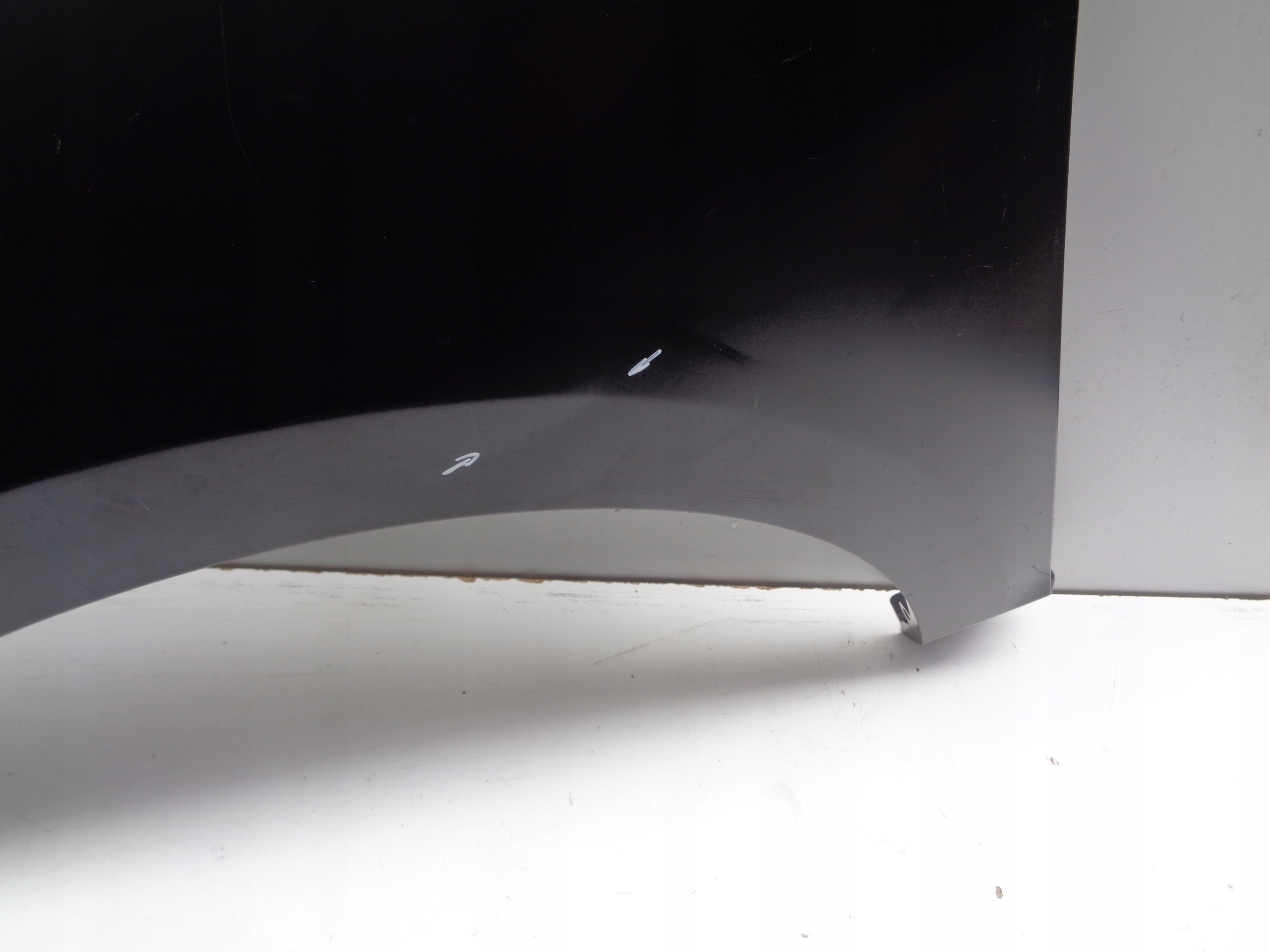 //new// fender left front FORD FIESTA MK8 17- NR 47638