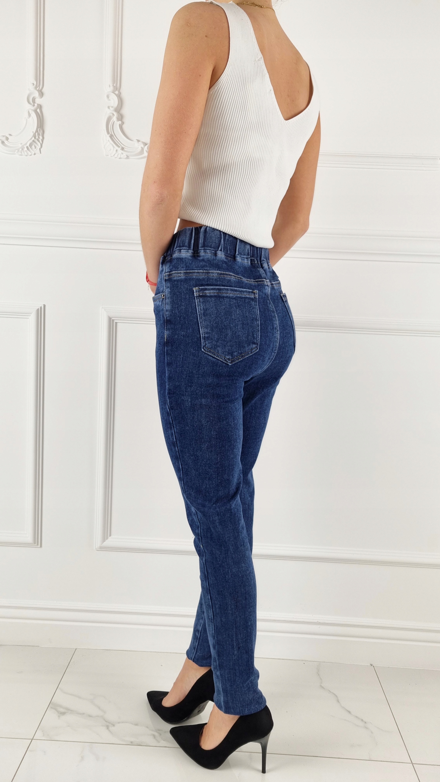 WYGODNE SPODNIE DAMSKIE JEANSOWE W GUMKĘ Plus Size Fason proste