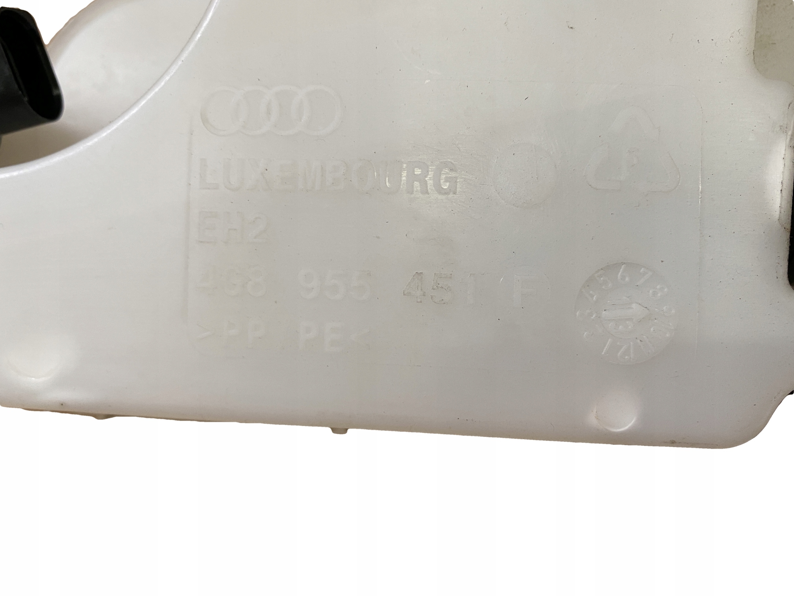 AUDI A6 A7 4G washer fluid tank 4G8955451F