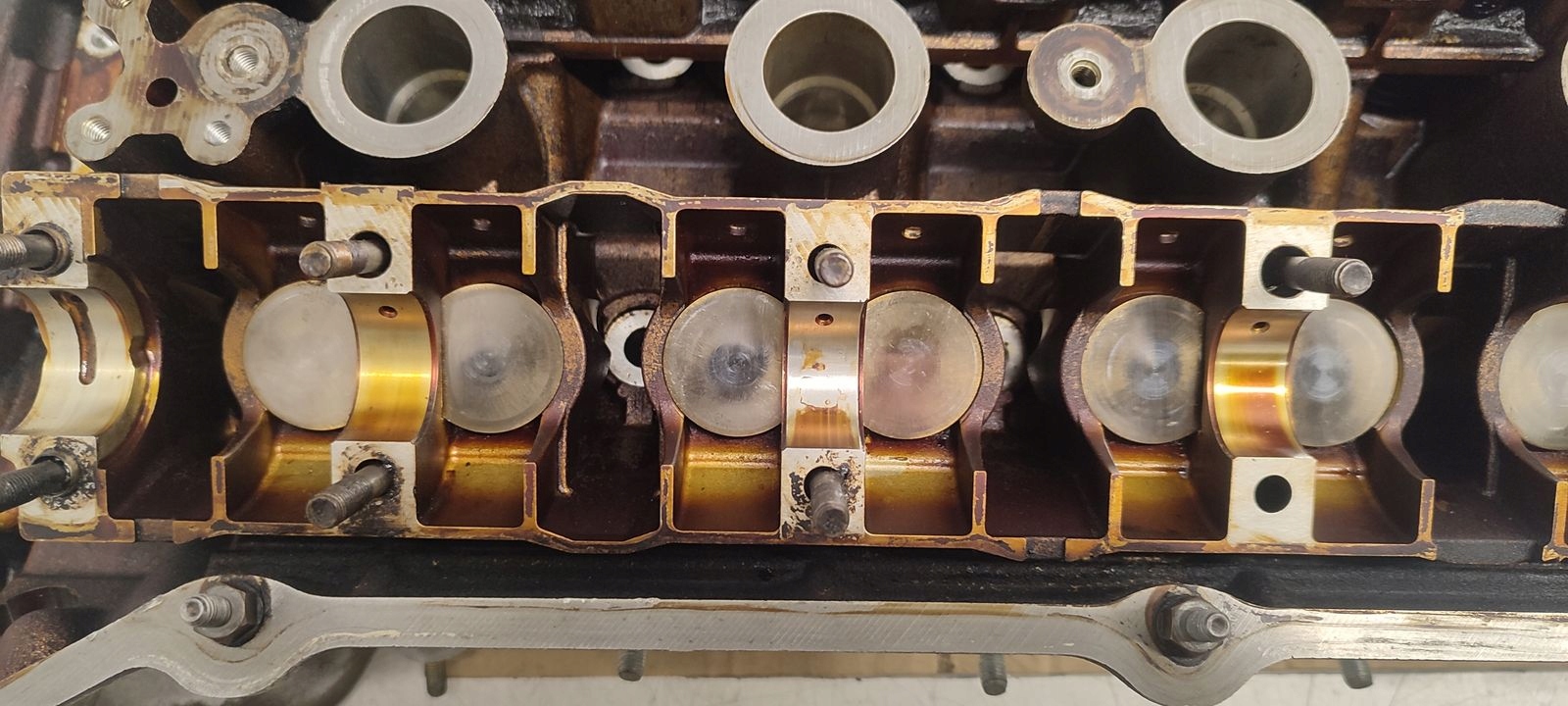 TESTATA Motore BMW E39 525i 256S5