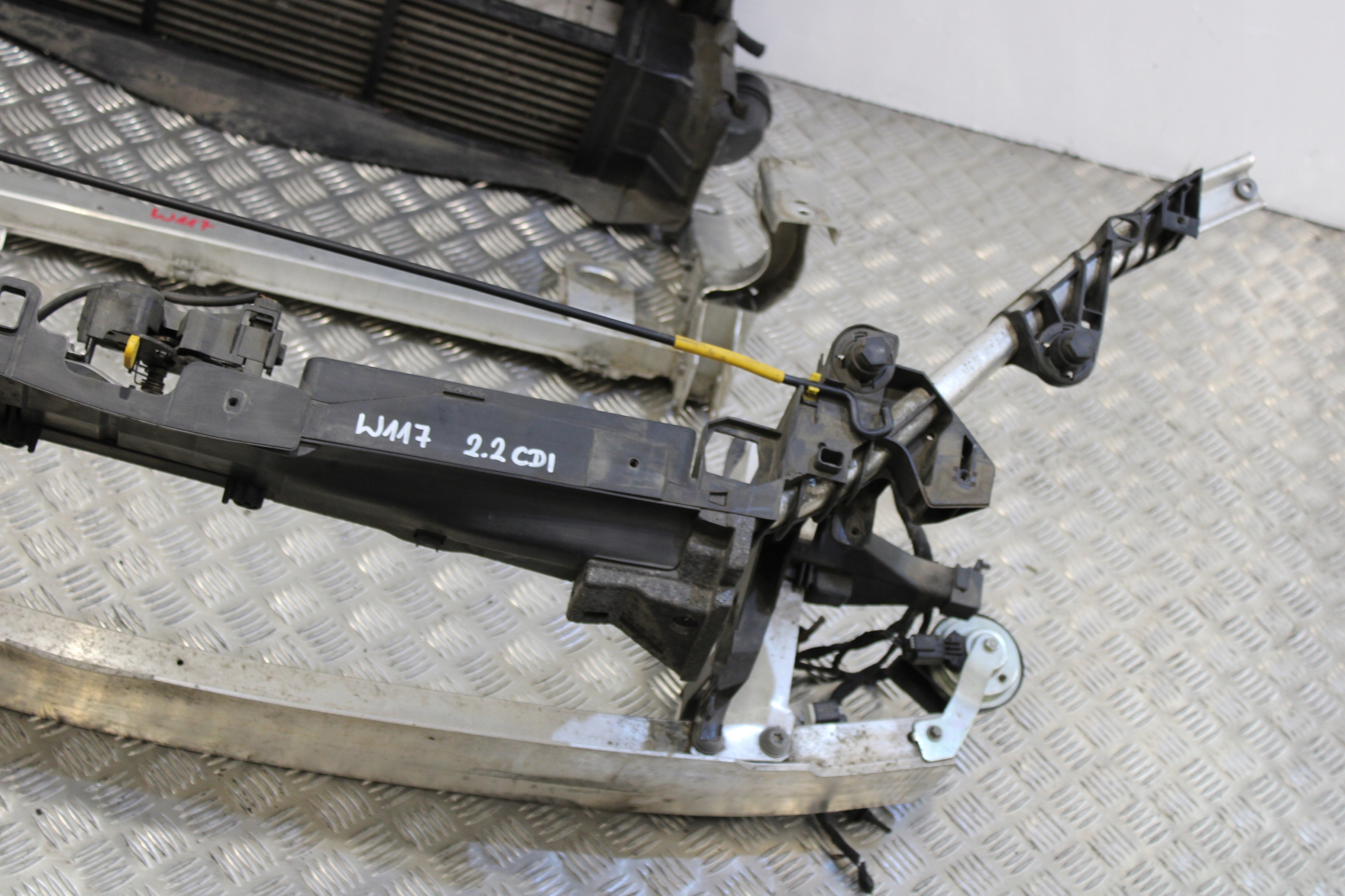 support panel for radiators front pillar radiator MERCEDES CLA W117 2,2 CDI