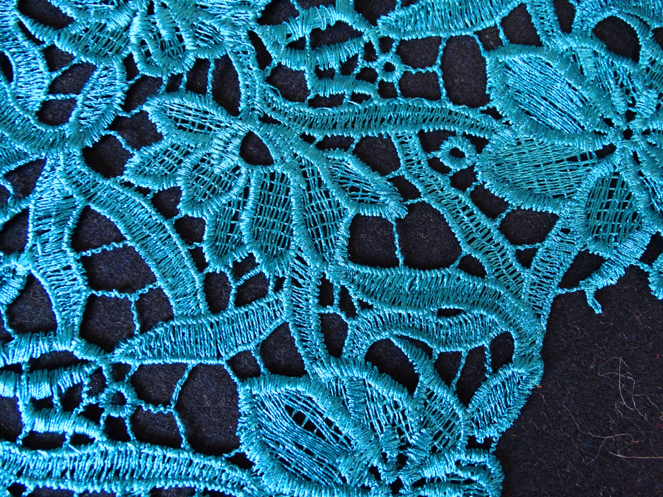 Mg Tk Gipiura krajka Mořská kor1335 š 130cm 1,4 mb kupón