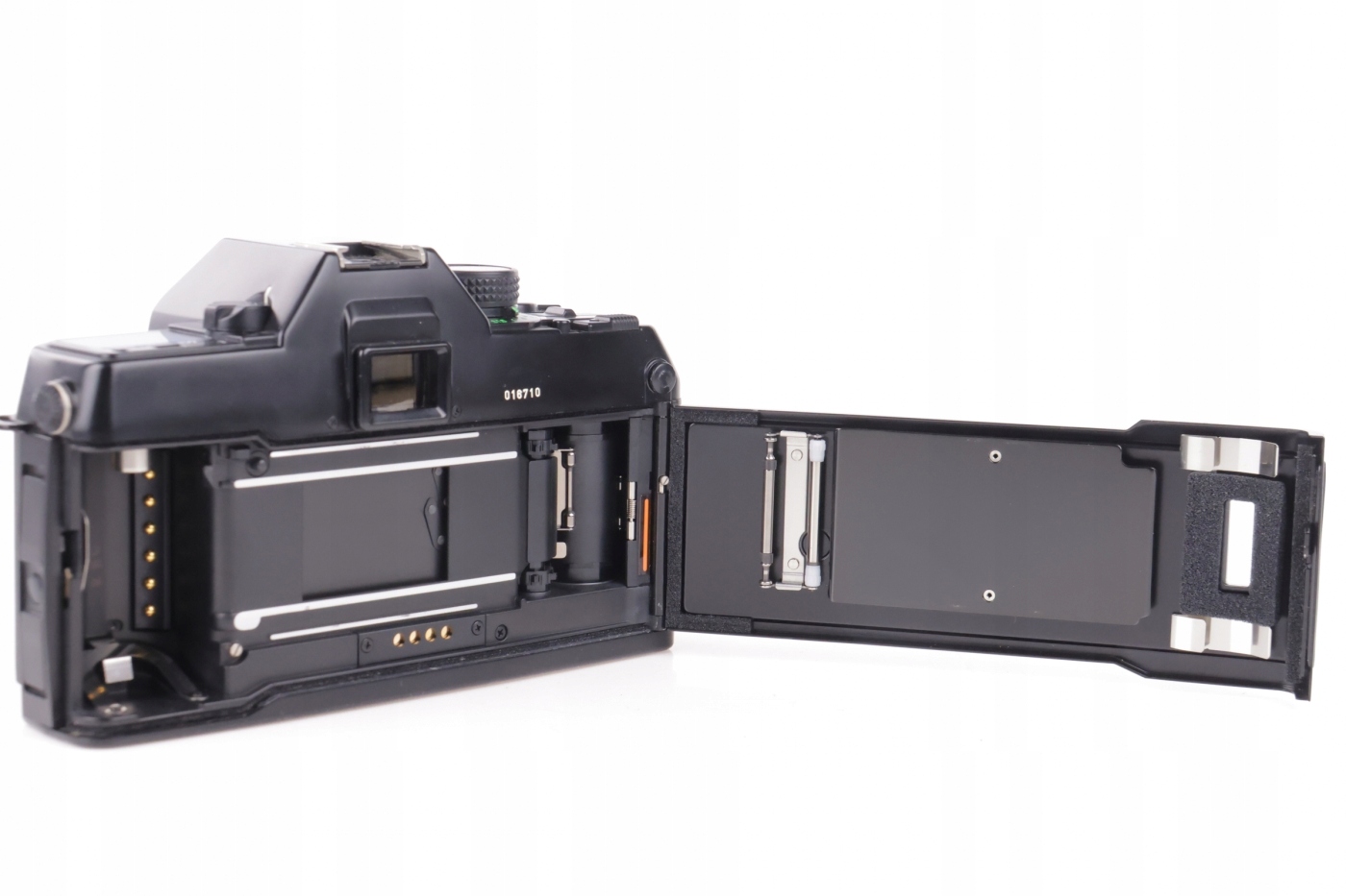 Analogowy Contax 167MT + Carl Zeiss Planar 50mm f1.4 T