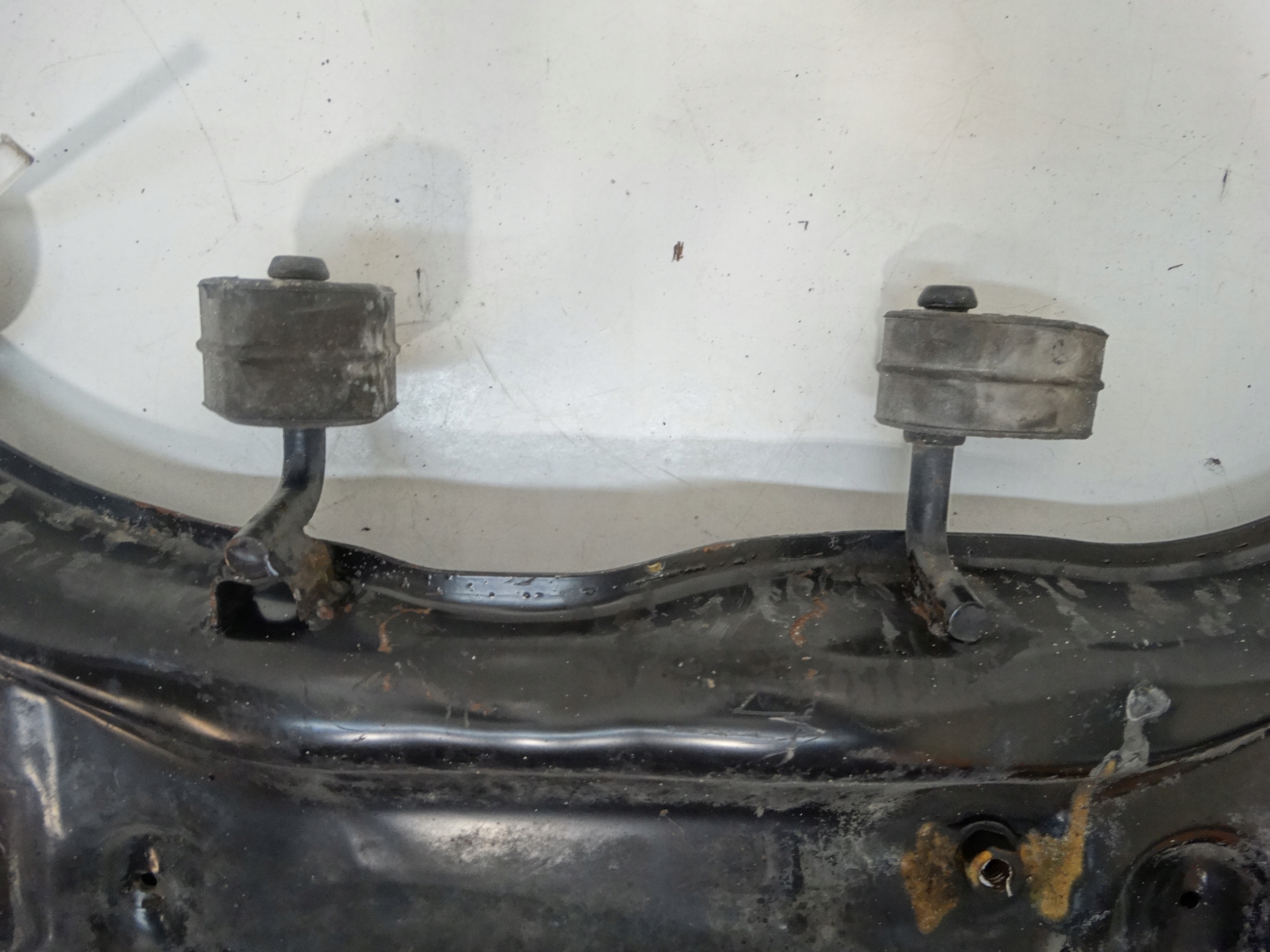 axle beam subframe axle beam anti roll bar front VW POLO 6R 6R0199347