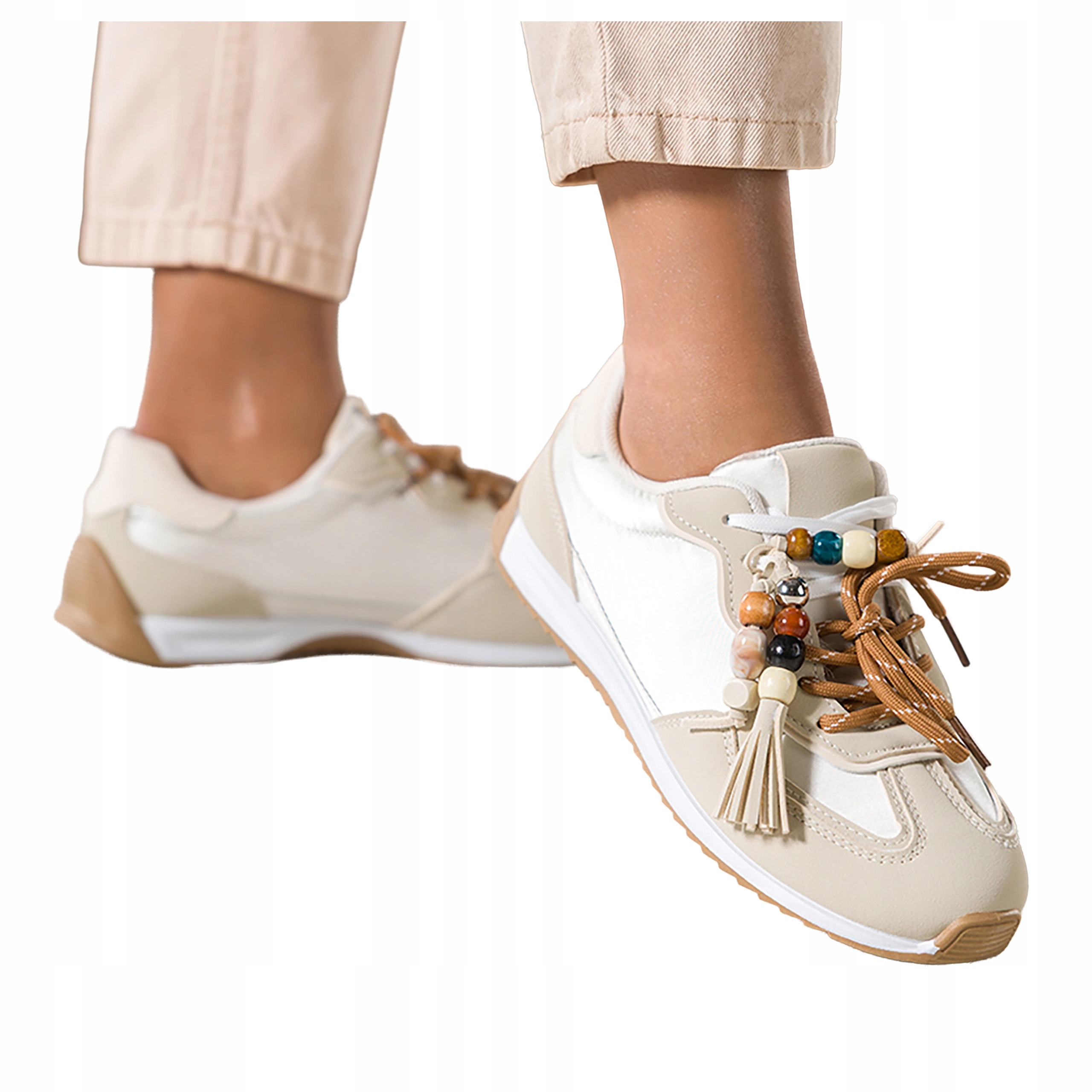 Světle béžové dámské módní šněrovací tenisky se sportovními korálky, velikost 36