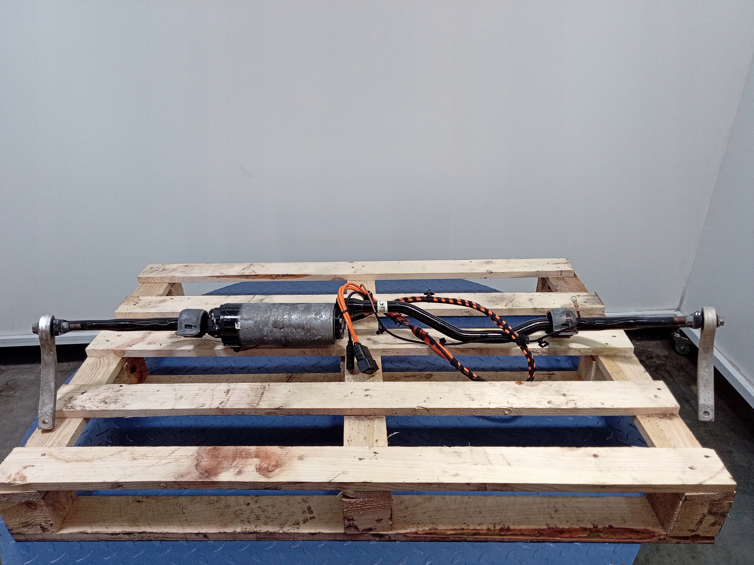 4M0511023K - Bentley Bentayga 6.0 W12 стабилизатор DYNAMIC задний