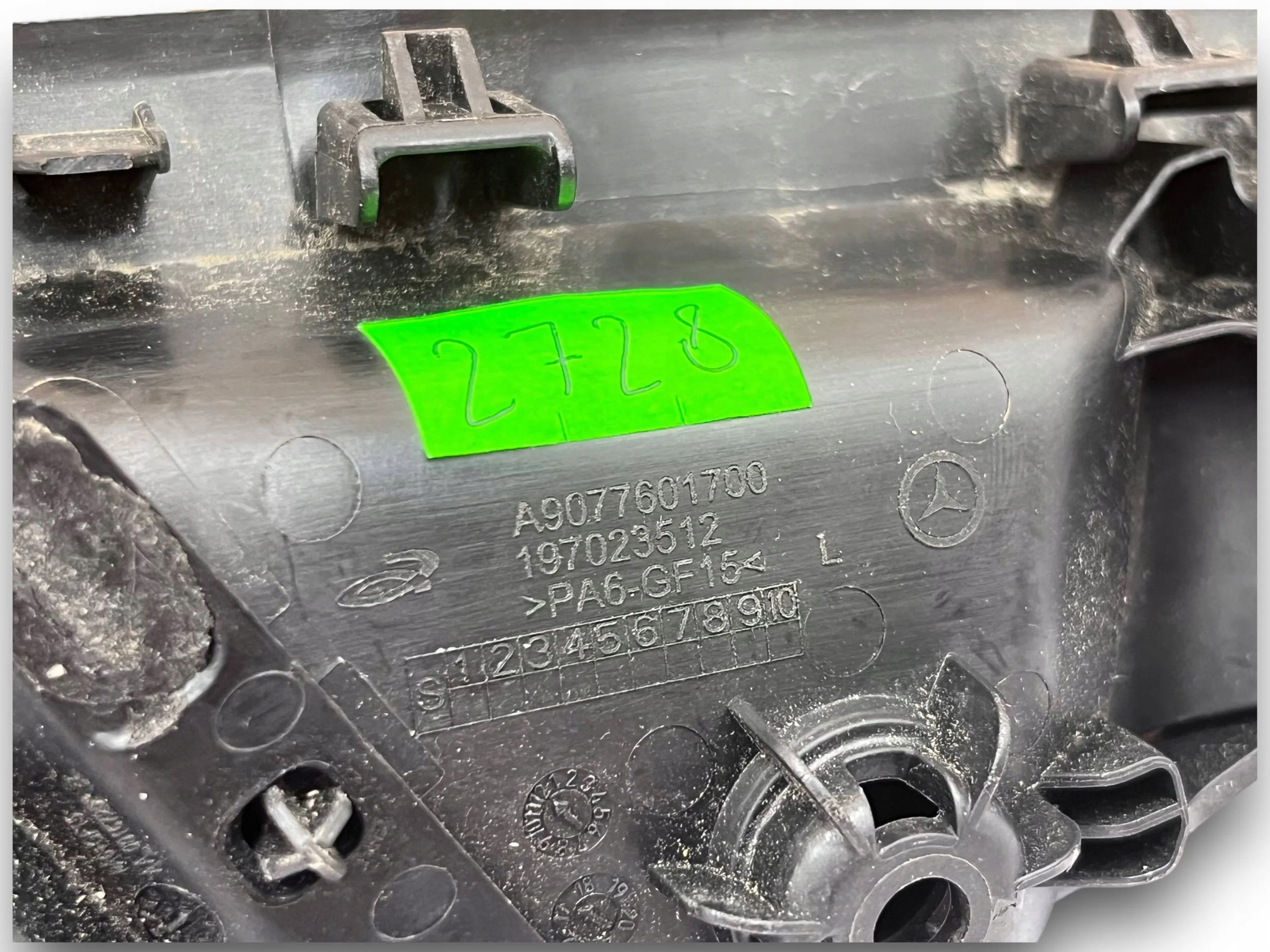 Mercedes Sprinter inner handle --door left front A9077605100 $J
