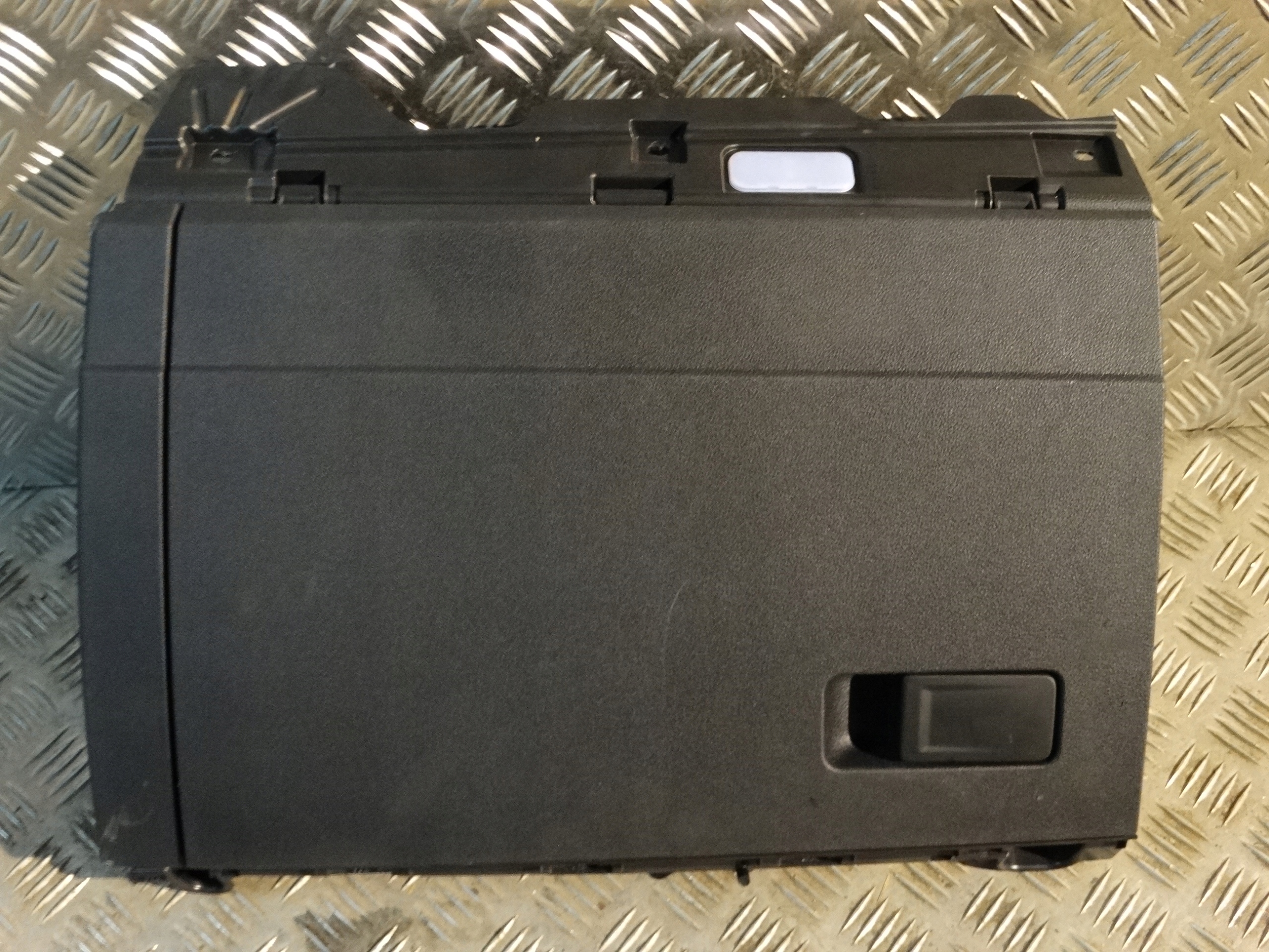 vw GOLF VIII 8 бардачок пассажира 5H1857097 4PK