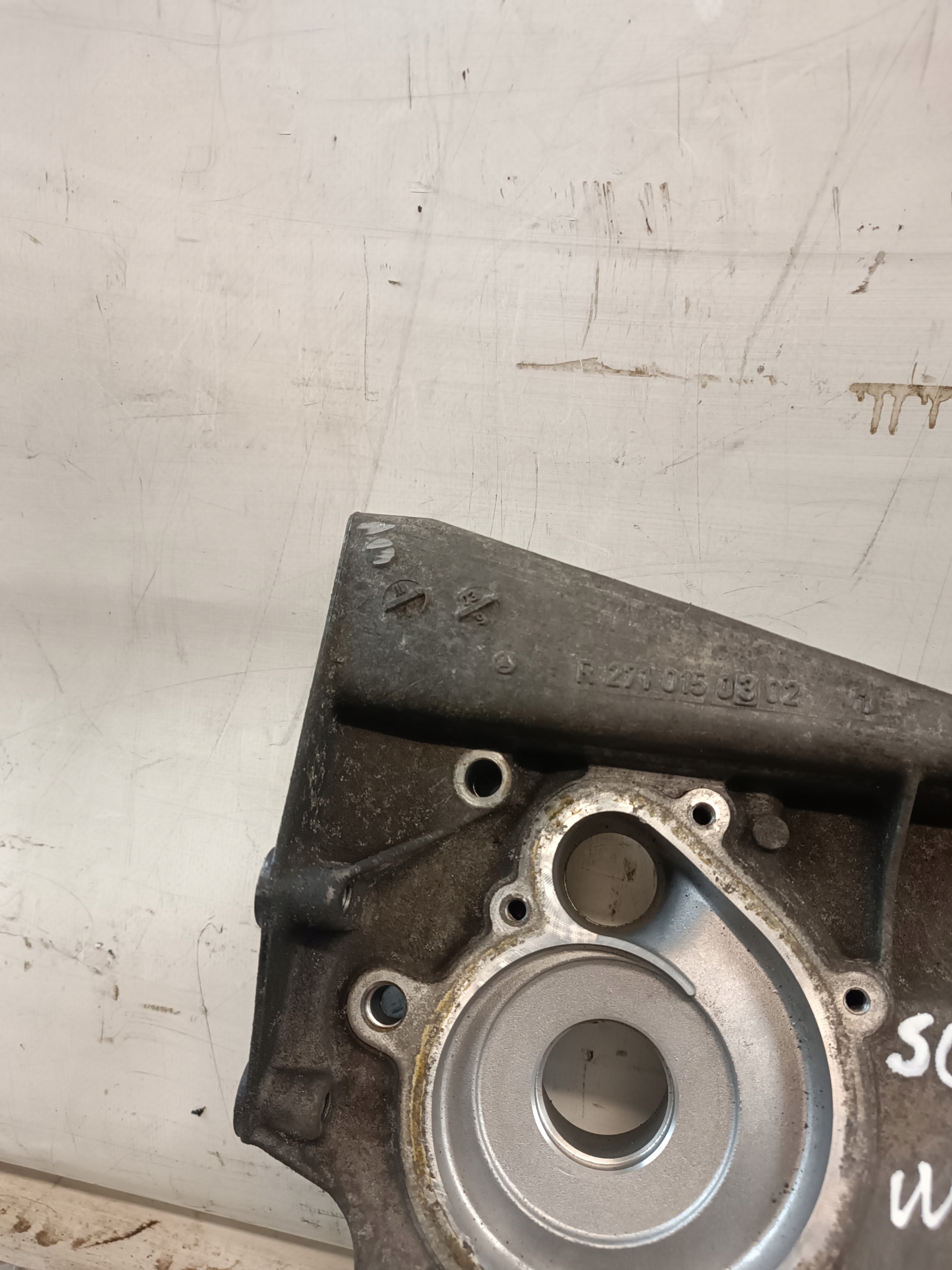 gearbox cover MERCEDES W203 1.8B compressor; R2710150302