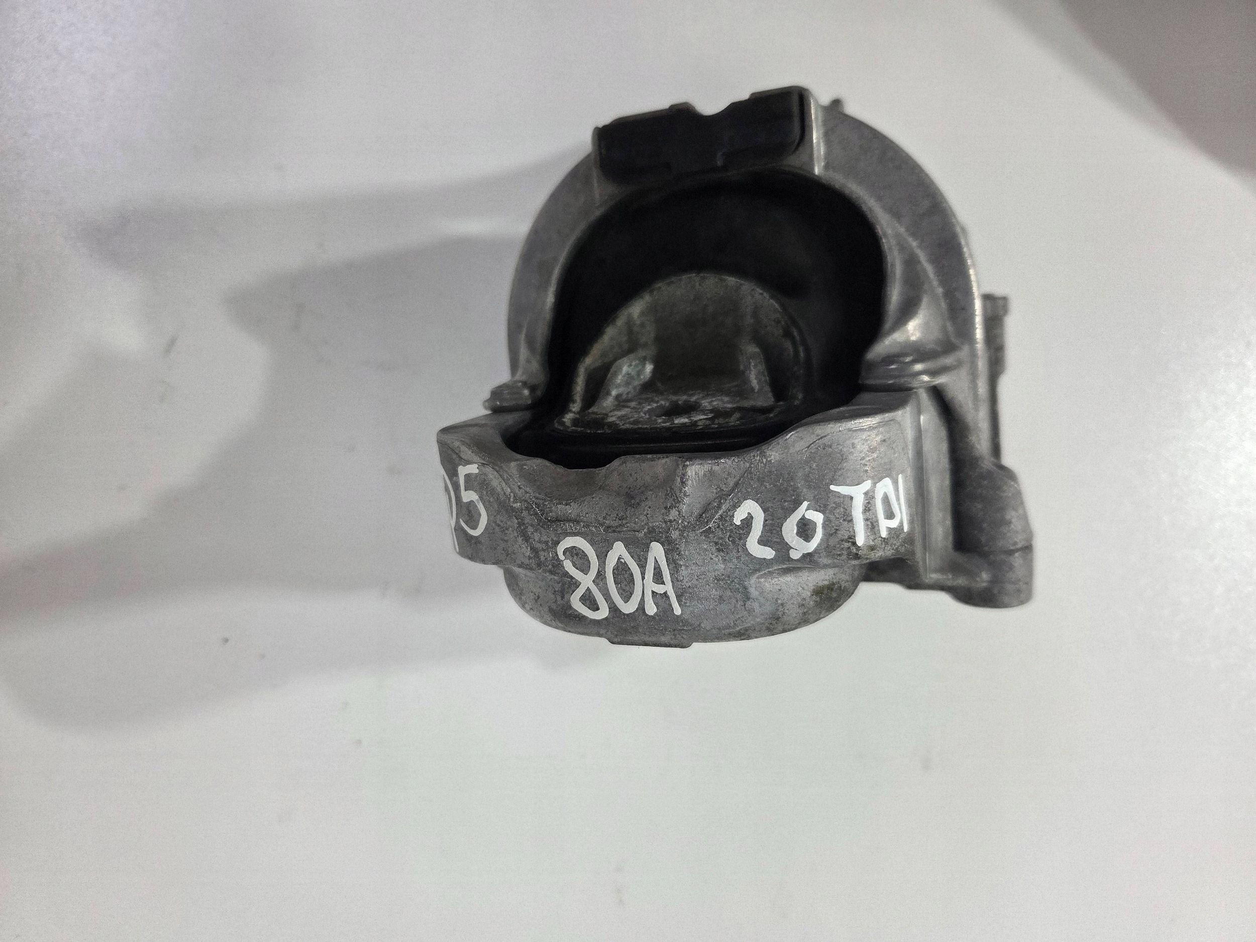 Audi Q5 SQ5 FY 2,0TDI engine mount right 4M0199372M (T118)