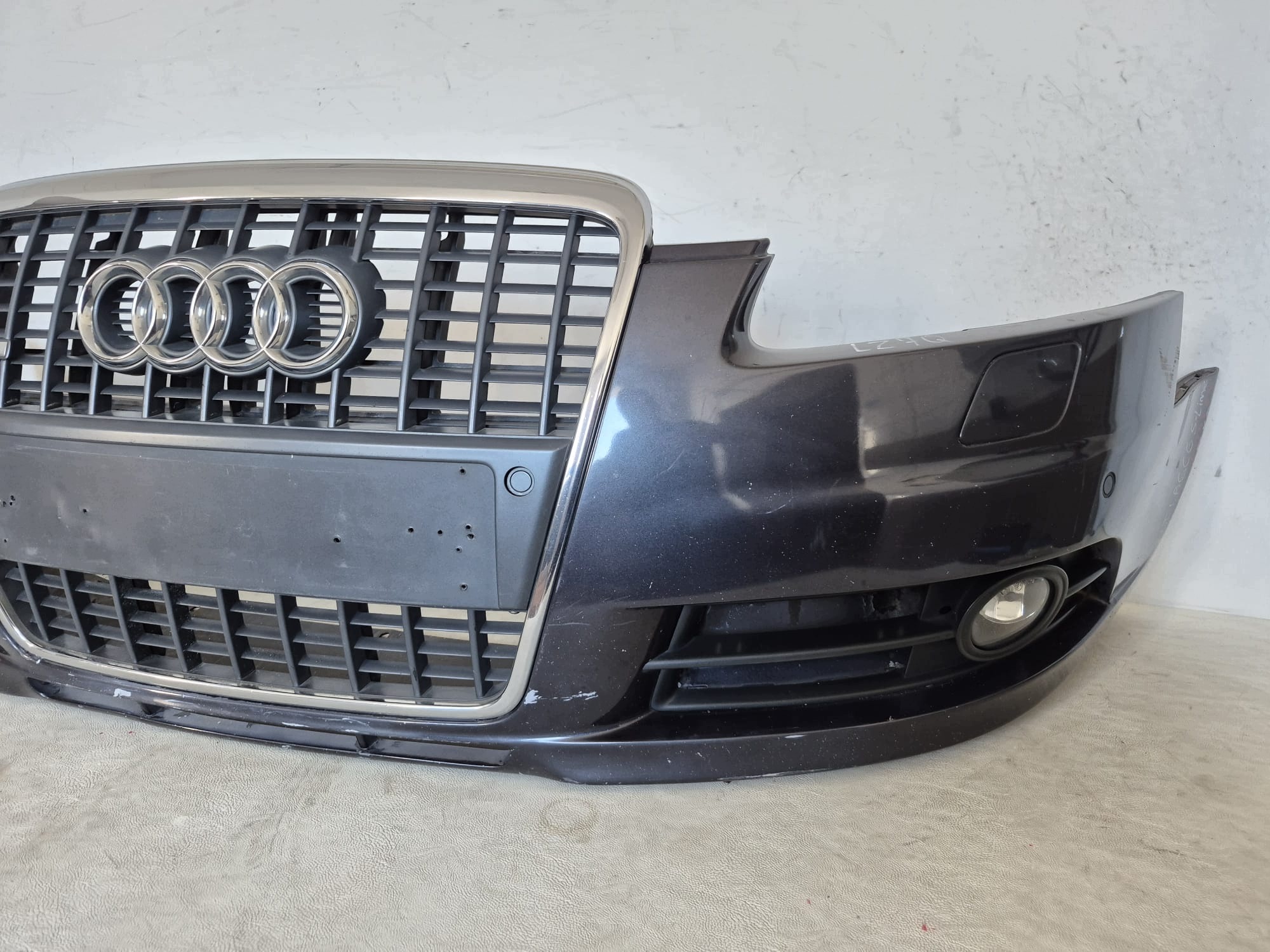 AUDI A6 C6 S-LINE 04- bumper front front 4XPDC SPR 4F0807437G LAK.LZ7Q