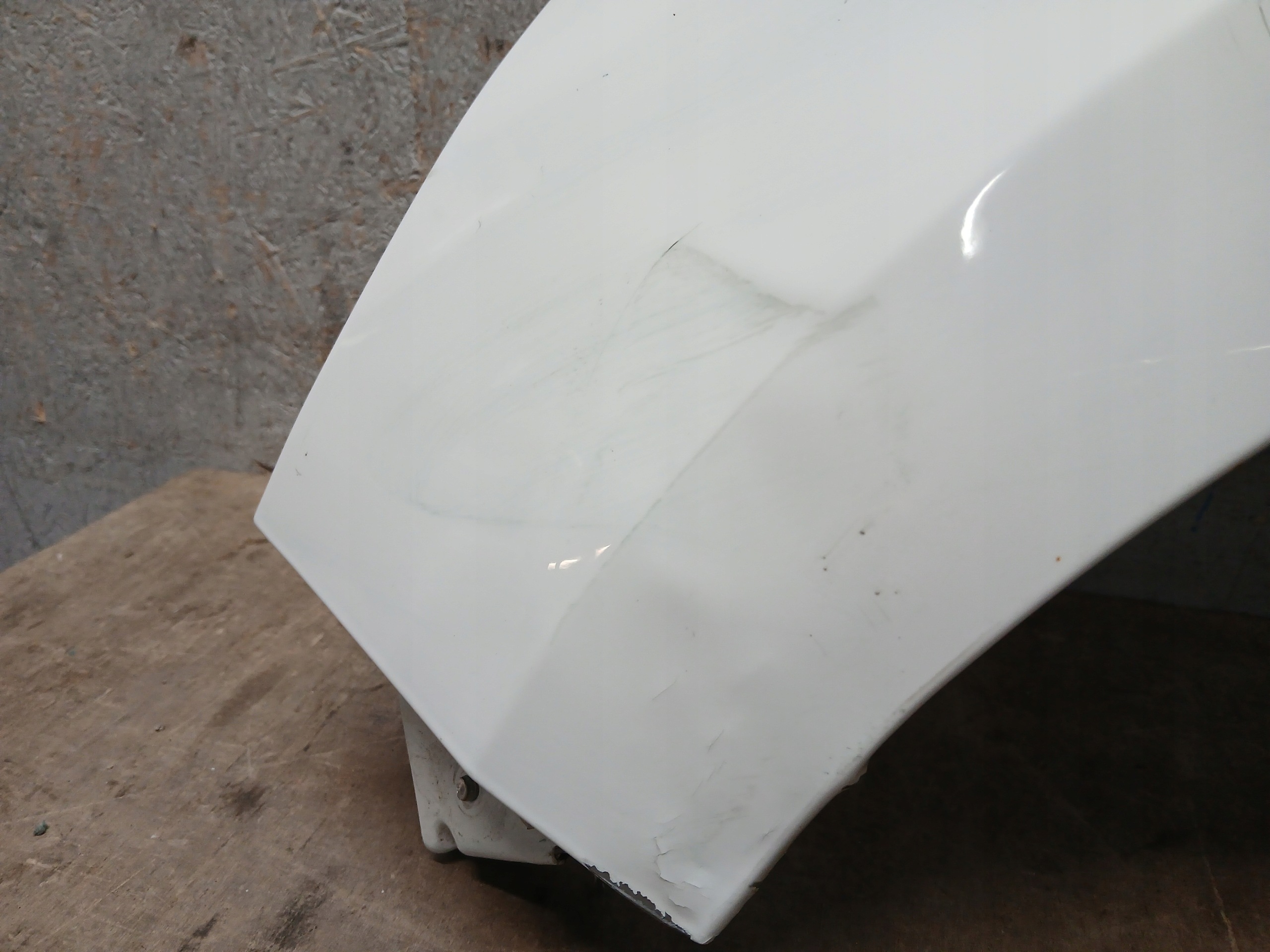 fender front left RENAULT CLIO V 5