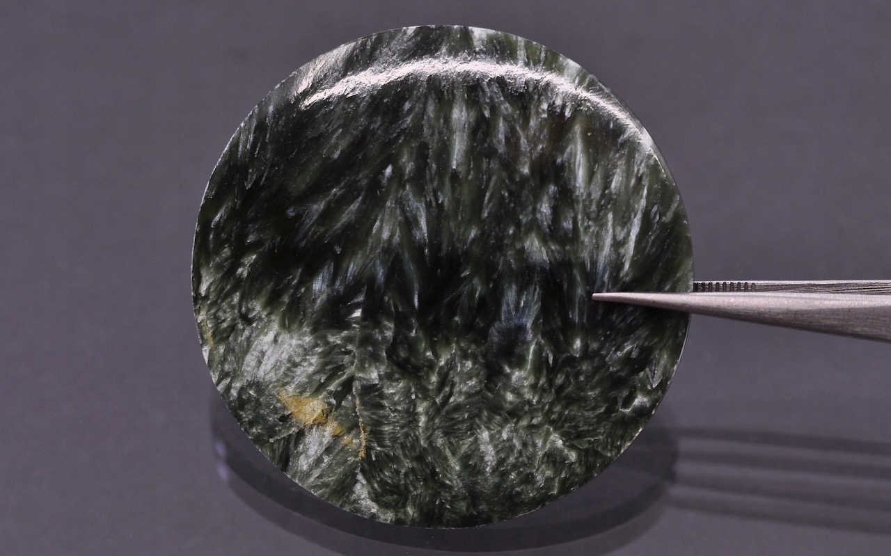 Serafinit deska konvexní kulatá fi 45 mm