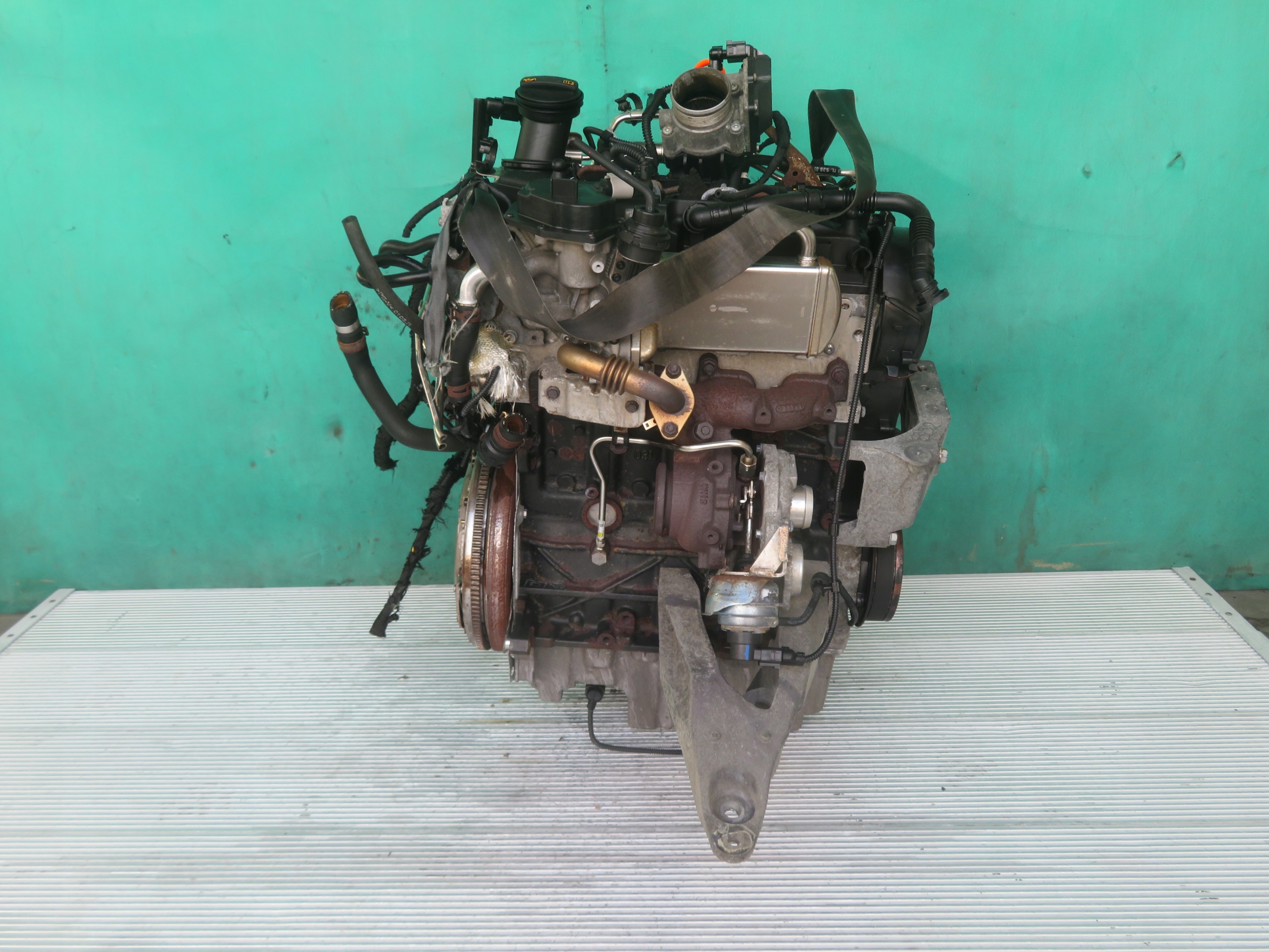 VW TRANSPORTER T5 12R 2.0 TDI engine complete CAA